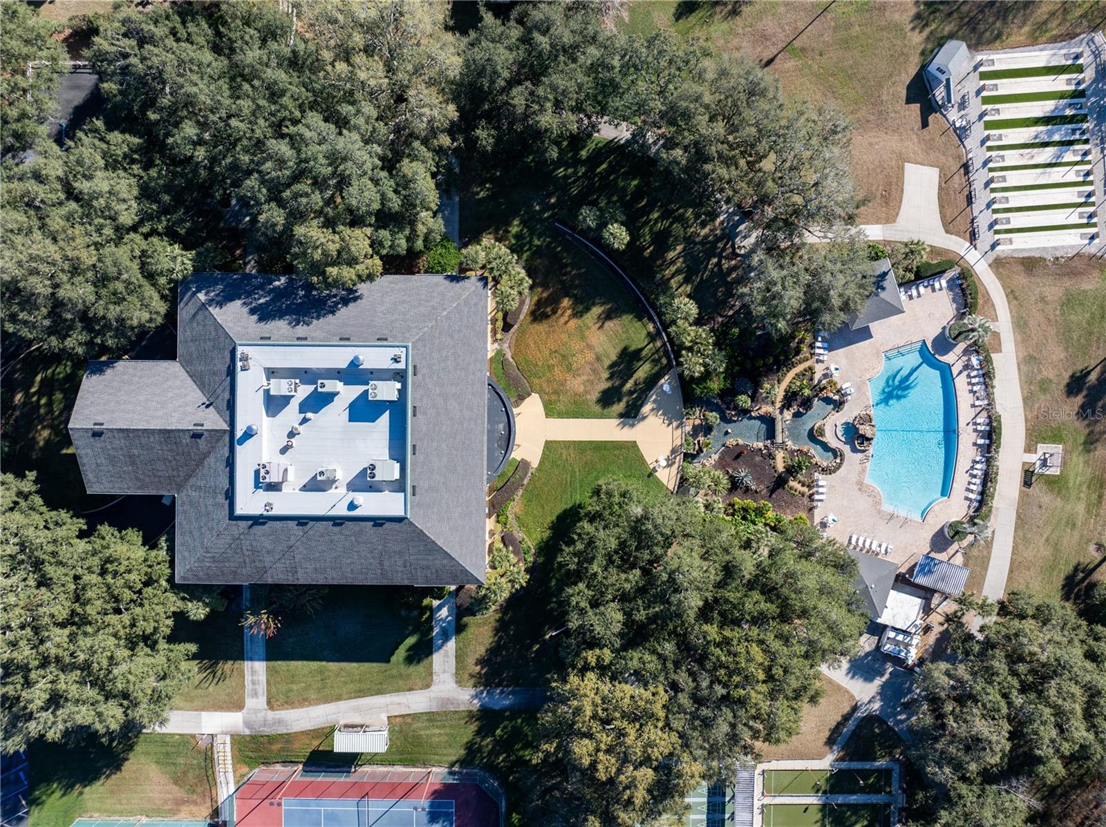 24805 PINE HILL, LEESBURG, FL — photo 41