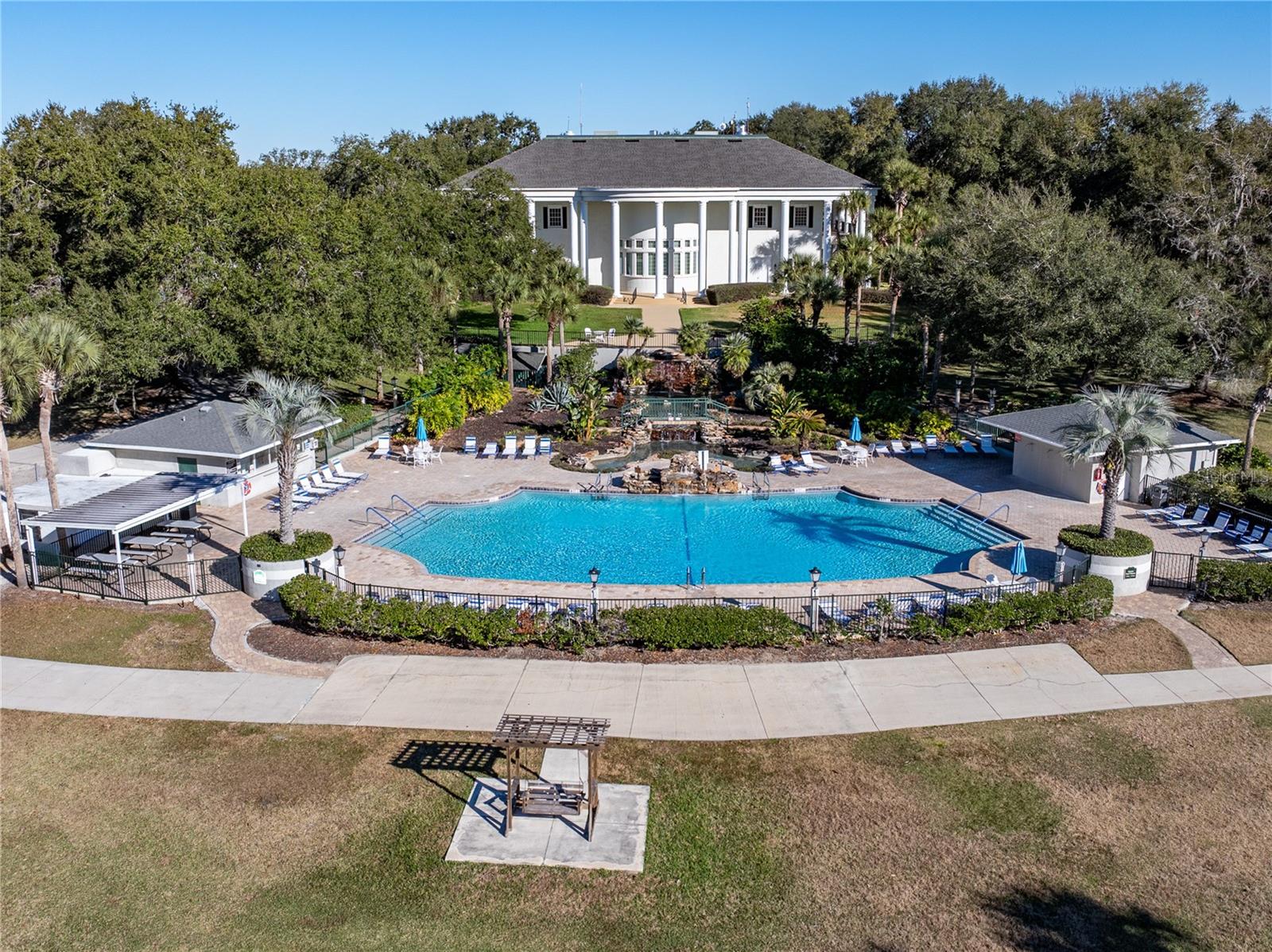 24805 PINE HILL, LEESBURG, FL — photo 43