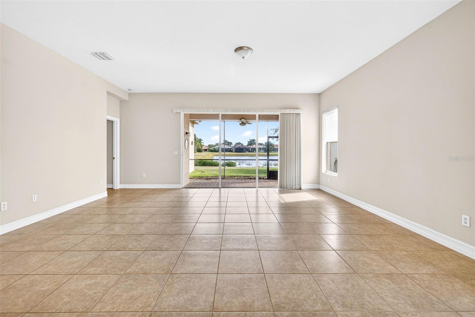 15709 CRYSTAL WATERS DR, WIMAUMA, FL — photo 31