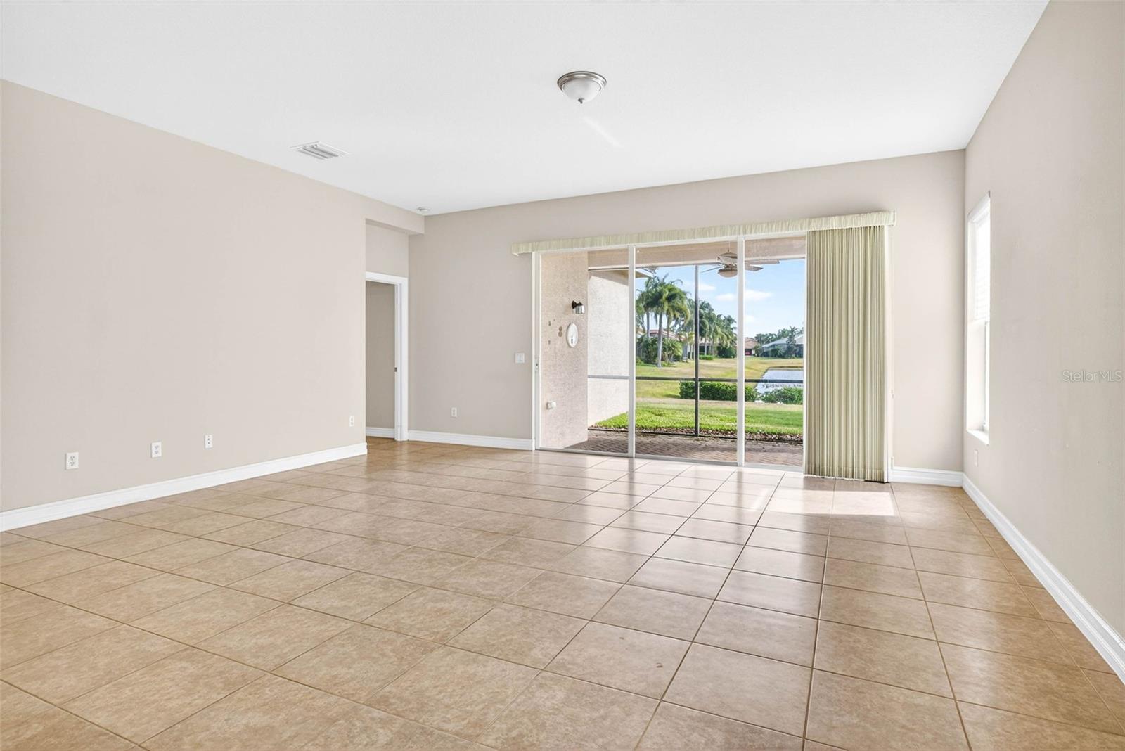 15709 CRYSTAL WATERS DR, WIMAUMA, FL — photo 32