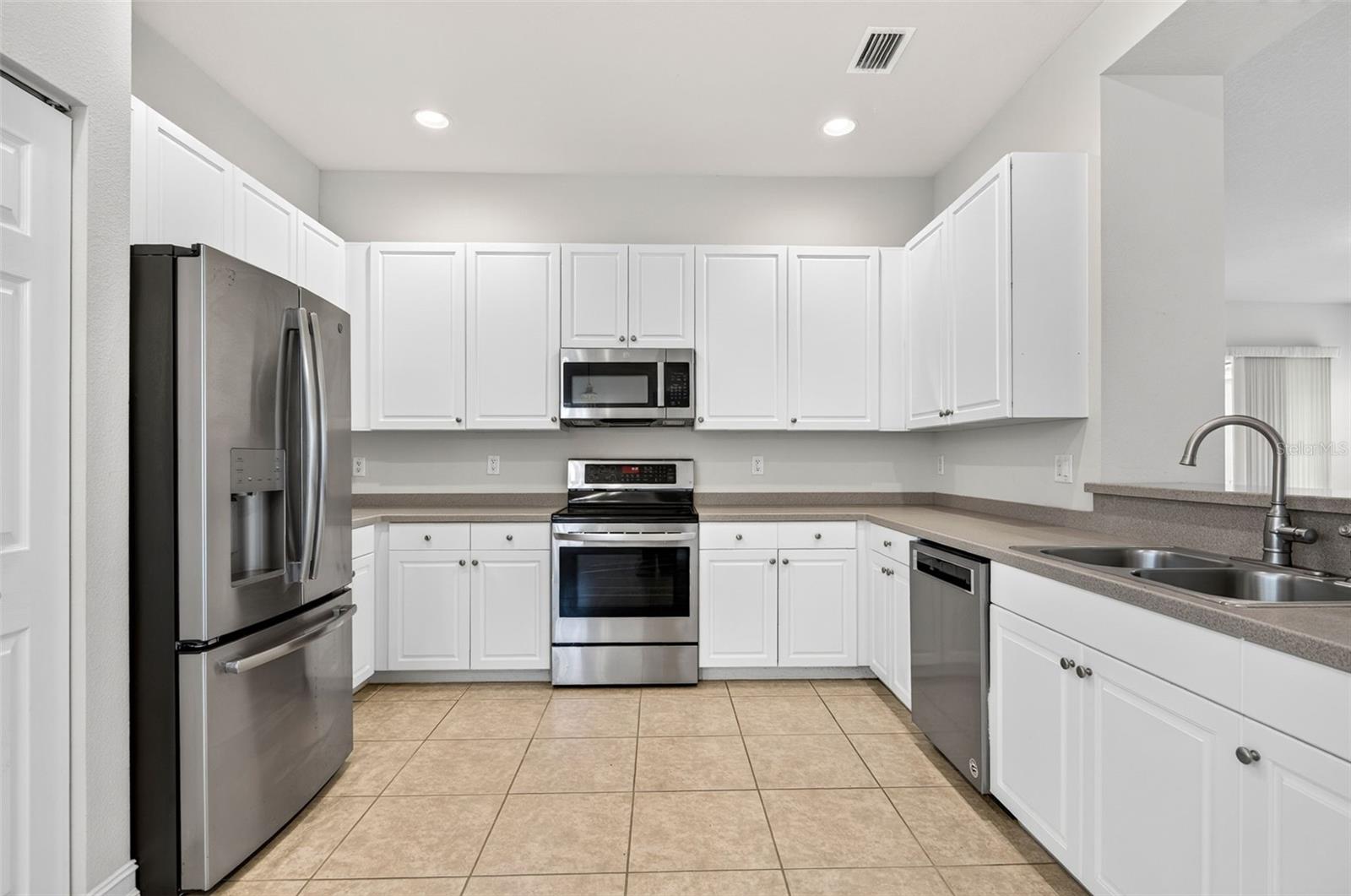 15709 CRYSTAL WATERS DR, WIMAUMA, FL — photo 15