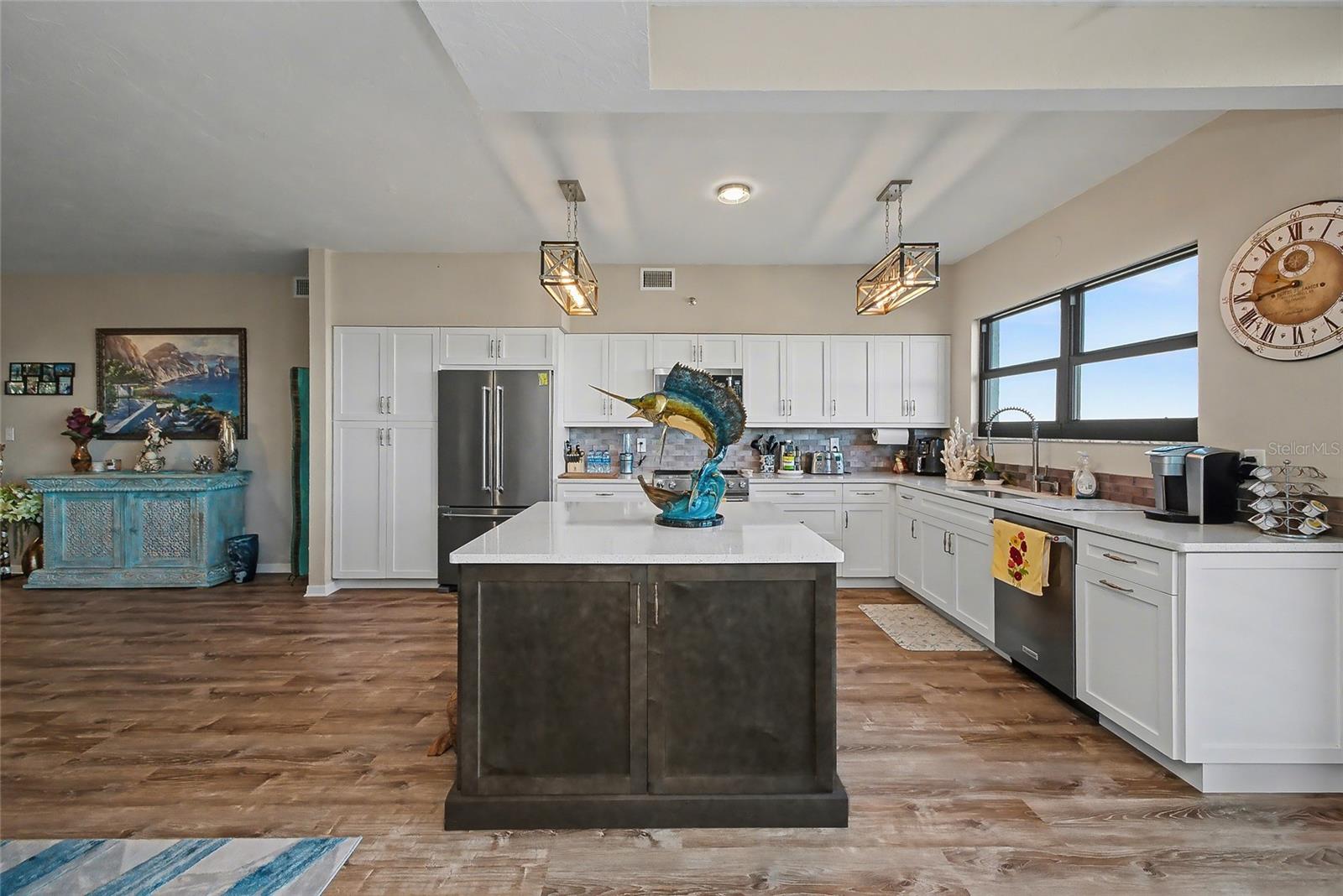 5408 EAGLES POINT CIR #302, SARASOTA, FL — photo 10