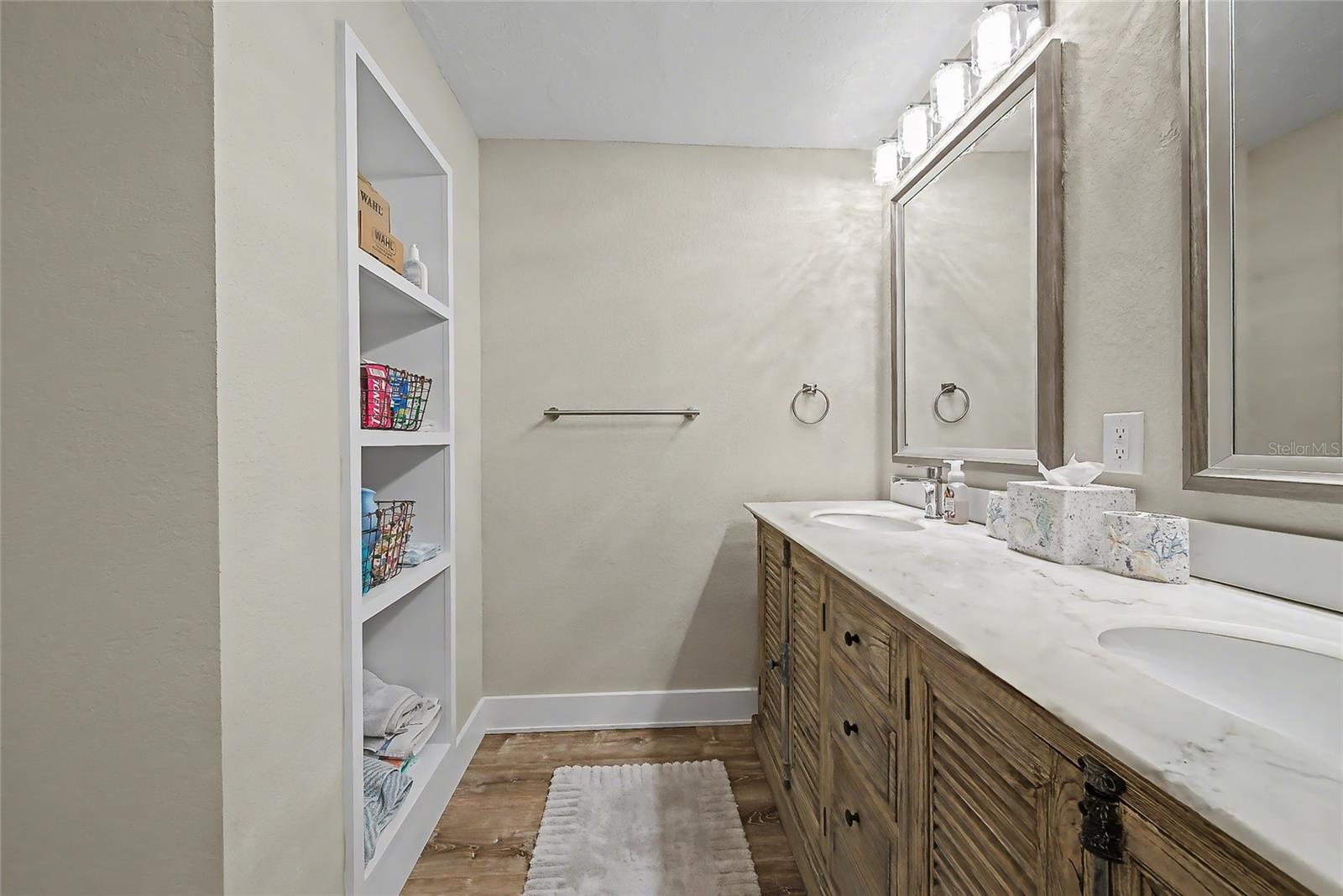 5408 EAGLES POINT CIR #302, SARASOTA, FL — photo 19