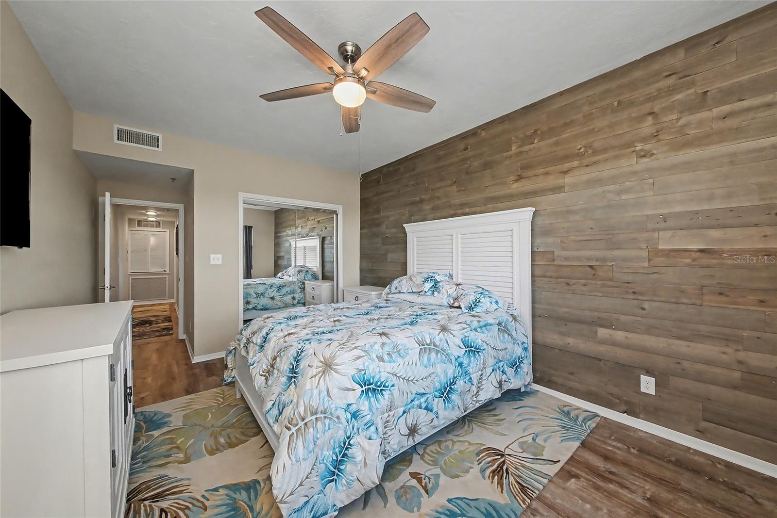 5408 EAGLES POINT CIR #302, SARASOTA, FL — photo 25