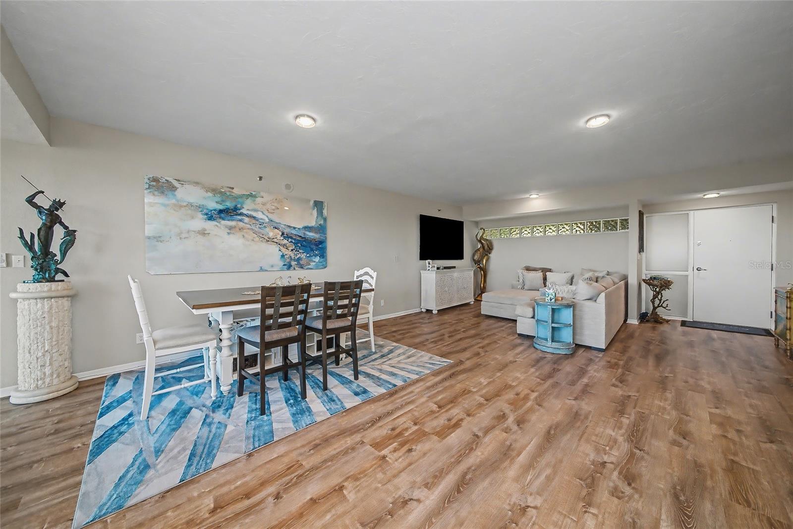 5408 EAGLES POINT CIR #302, SARASOTA, FL — photo 33