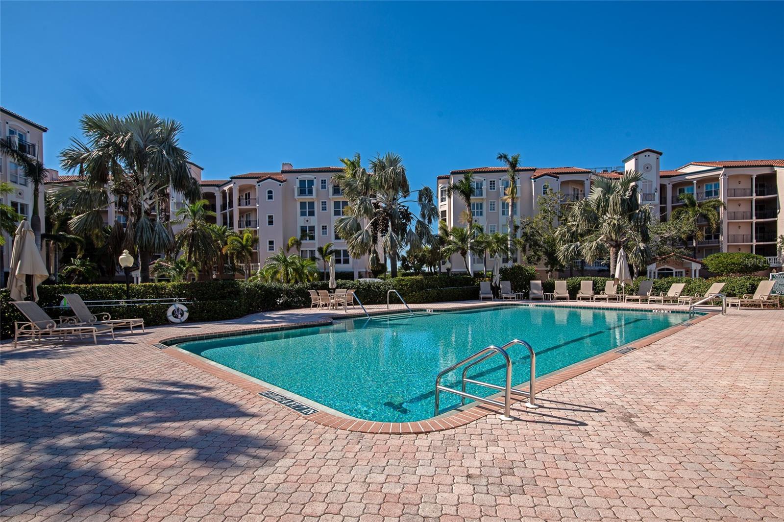 5408 EAGLES POINT CIR #302, SARASOTA, FL — photo 42