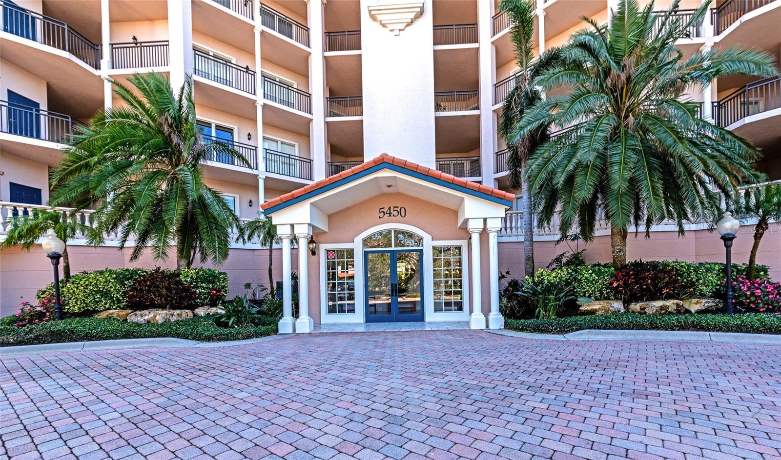 5408 EAGLES POINT CIR #302, SARASOTA, FL — photo 55