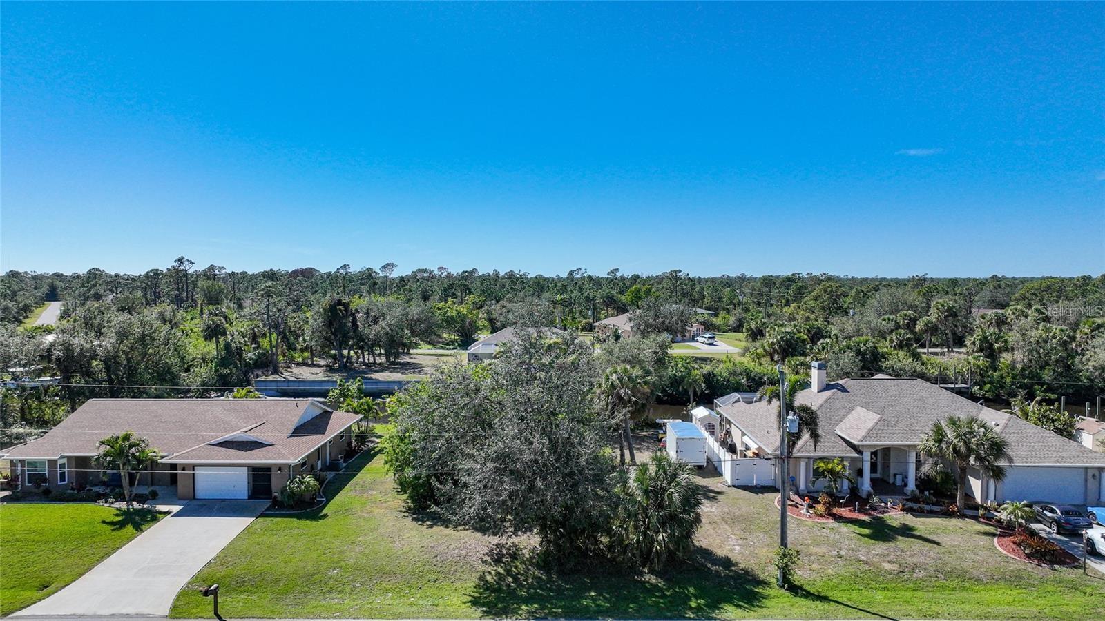 3455 MONTGOMERY DR, PORT CHARLOTTE, FL — photo 2