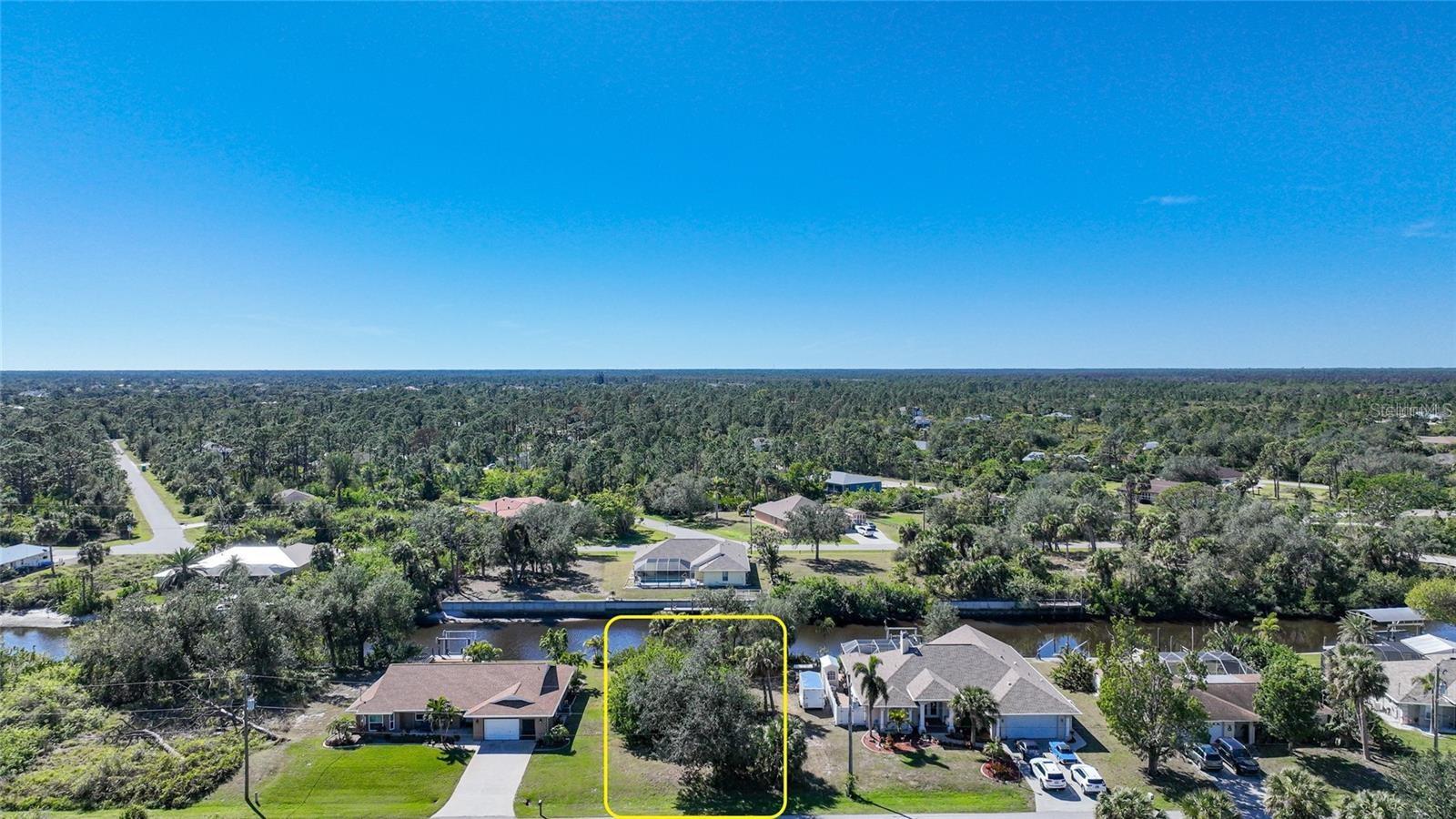 3455 MONTGOMERY DR, PORT CHARLOTTE, FL — photo 3
