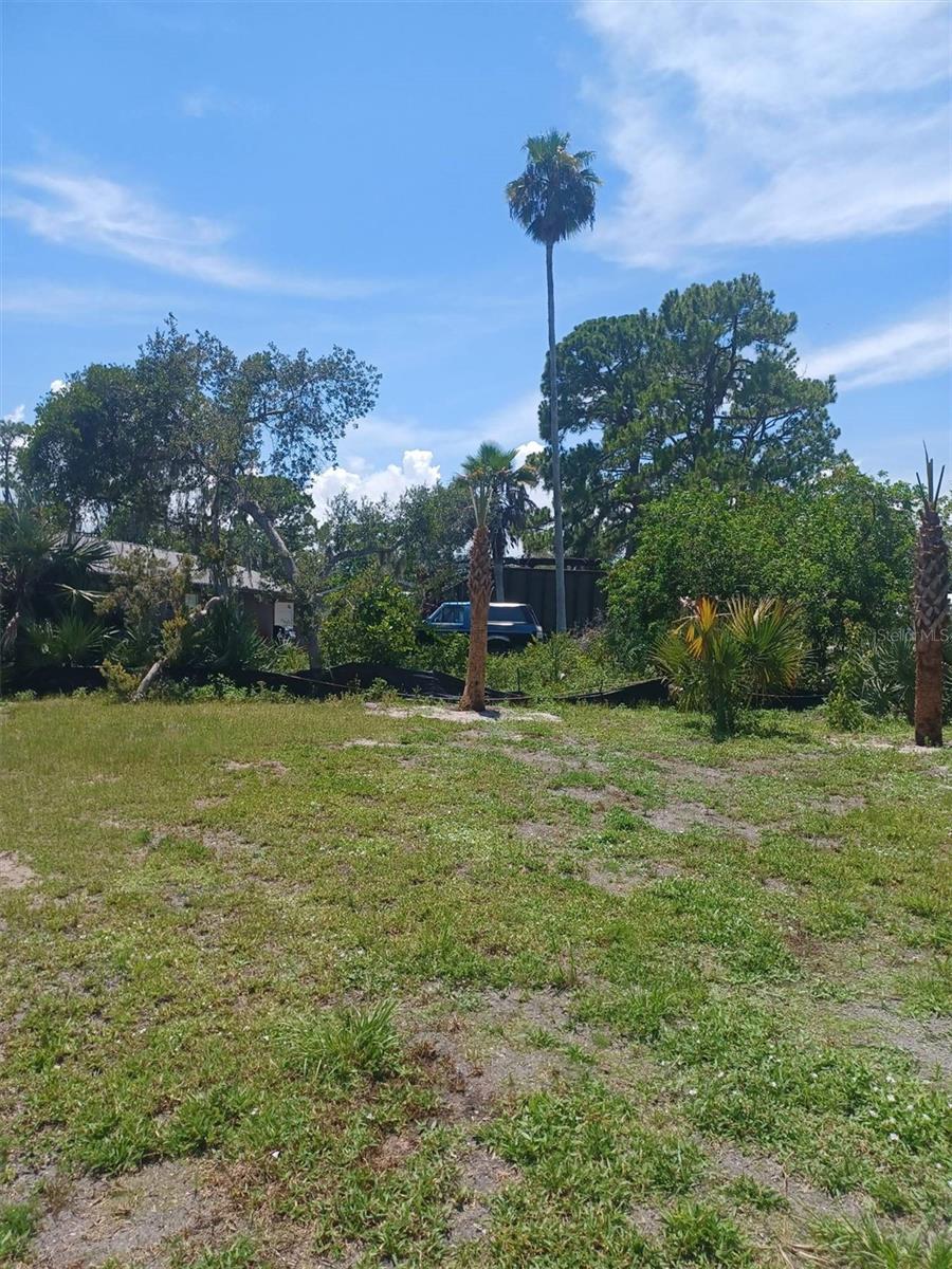LIN GINA TER, EDGEWATER, FL — photo 8