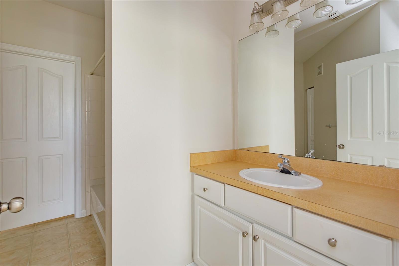 12849 MADISON POINT CIR #201, ORLANDO, FL — photo 16