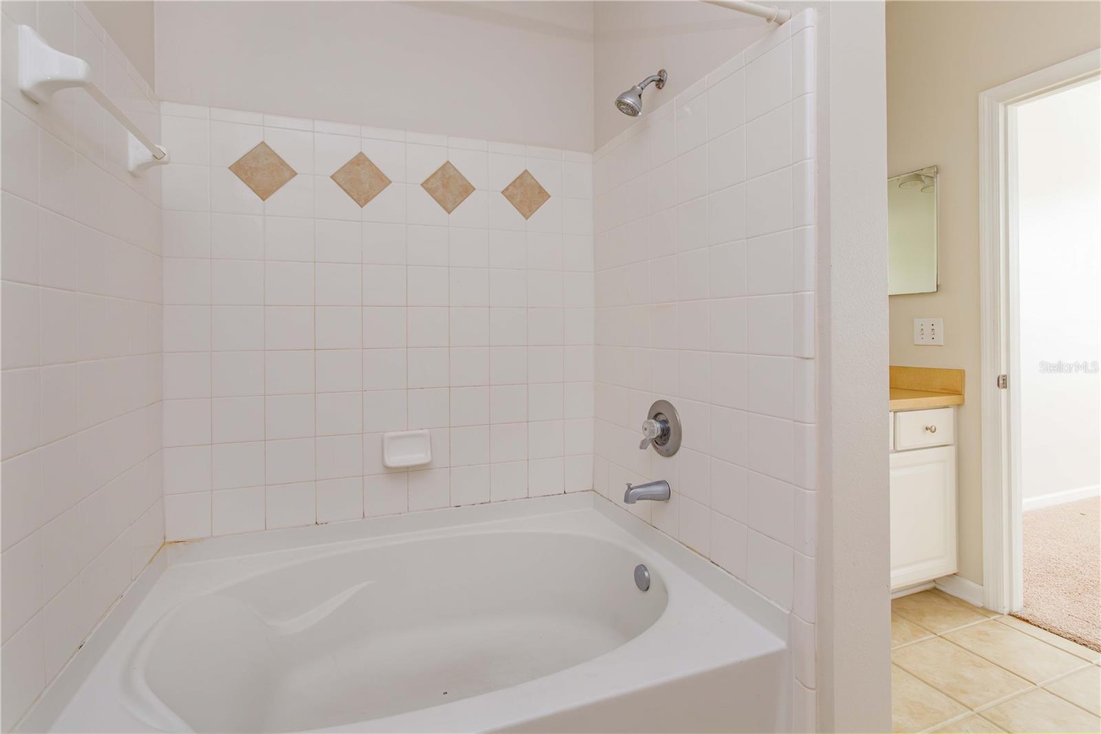 12849 MADISON POINT CIR #201, ORLANDO, FL — photo 17
