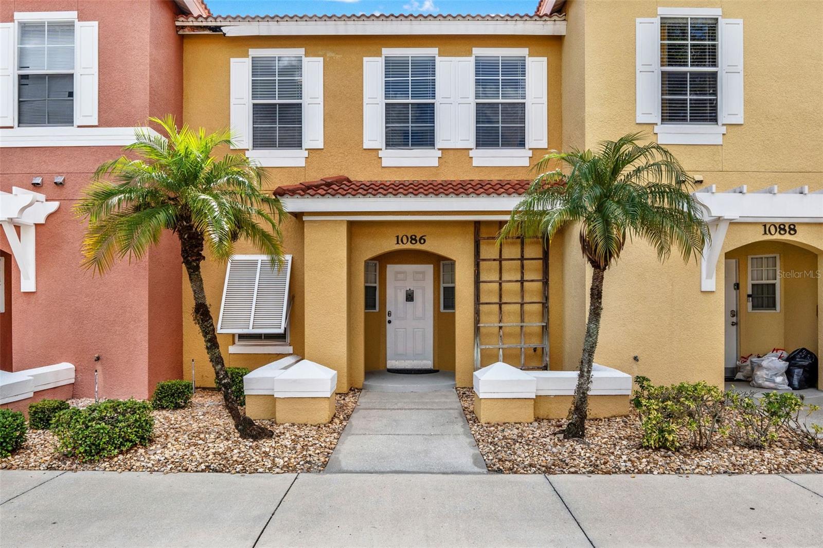 1086 PARK RIDGE CIR, KISSIMMEE, FL
