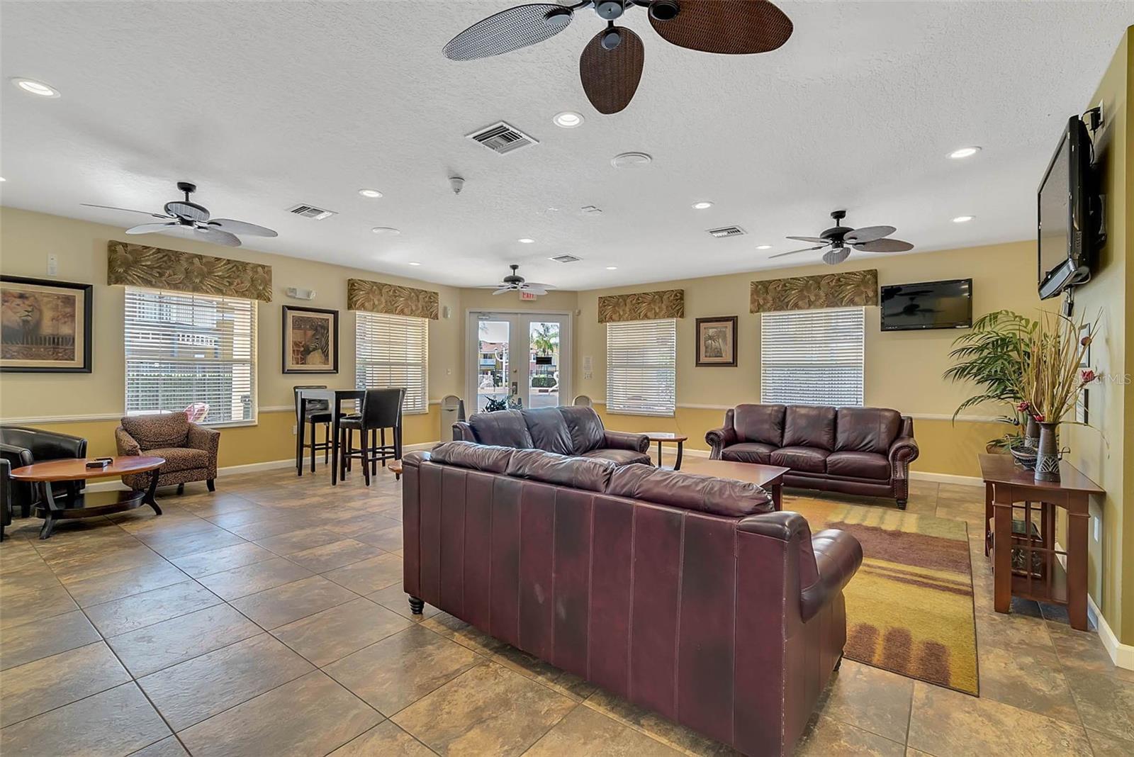 1086 PARK RIDGE CIR, KISSIMMEE, FL — photo 38