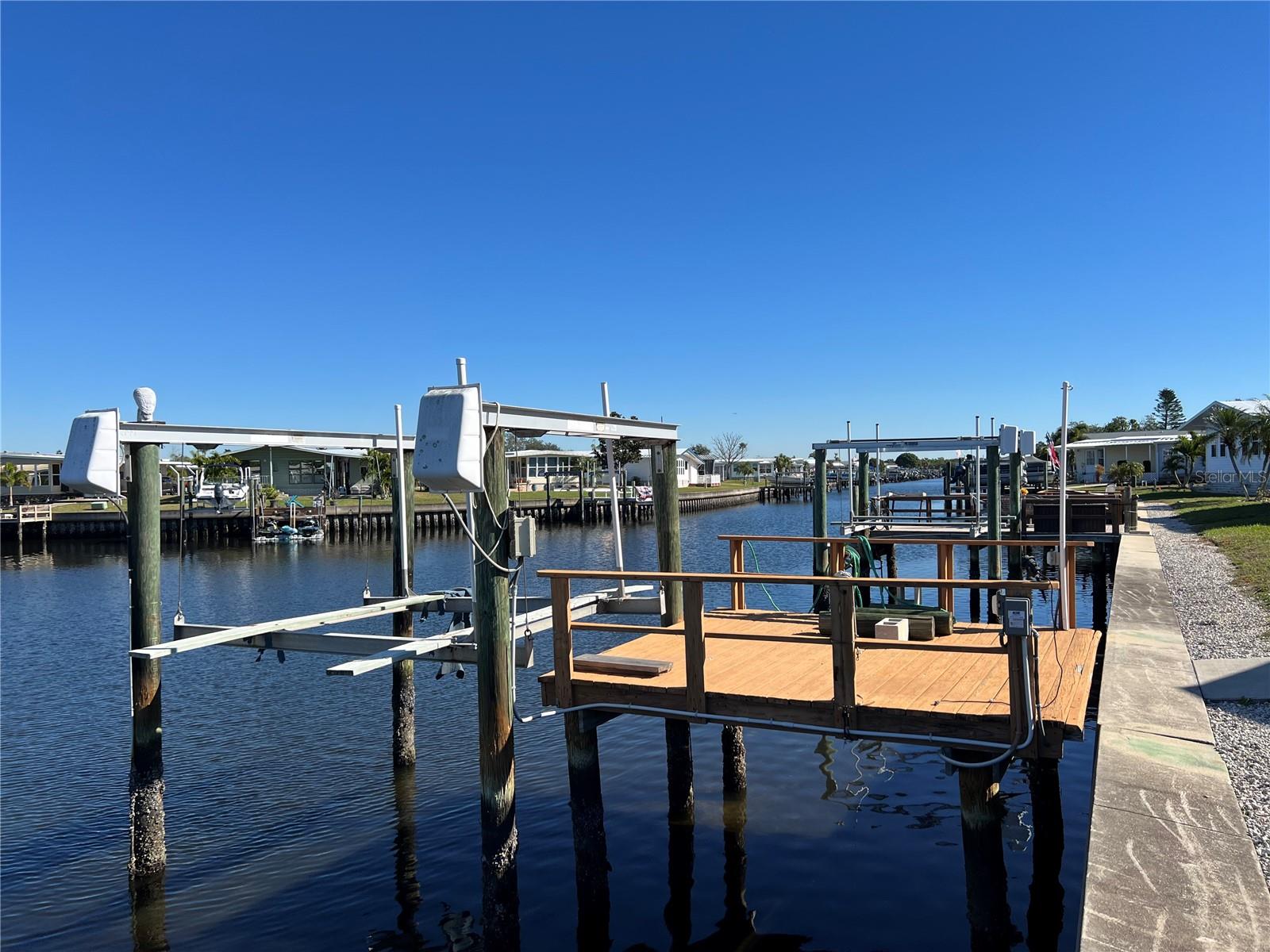 217 MOUNT ISLE AVE NE #197, ST PETERSBURG, FL — photo 10