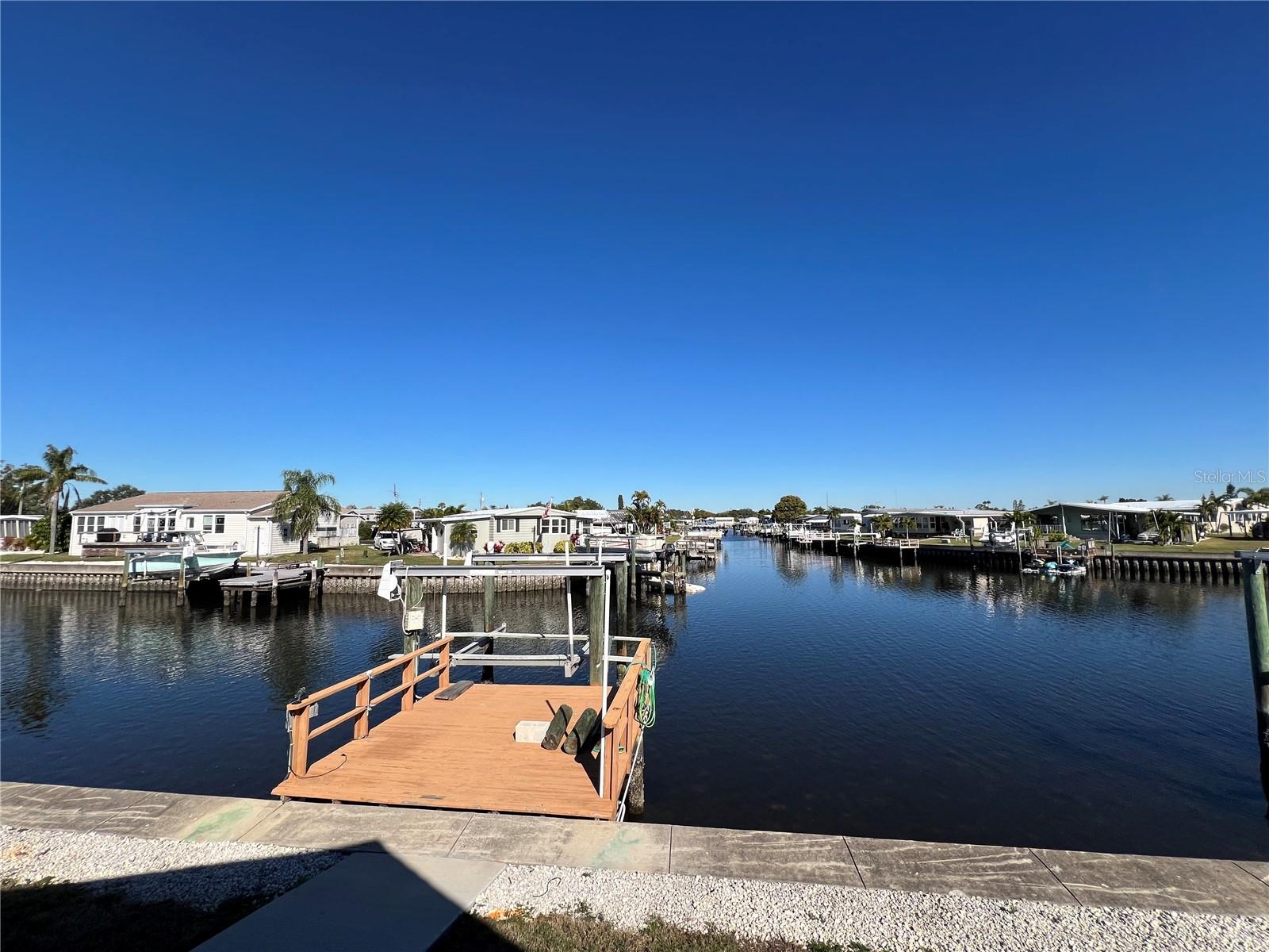 217 MOUNT ISLE AVE NE #197, ST PETERSBURG, FL — photo 13