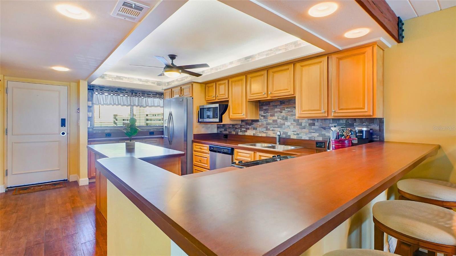 7150 SUNSET #903E, ST PETE BEACH, FL — photo 5
