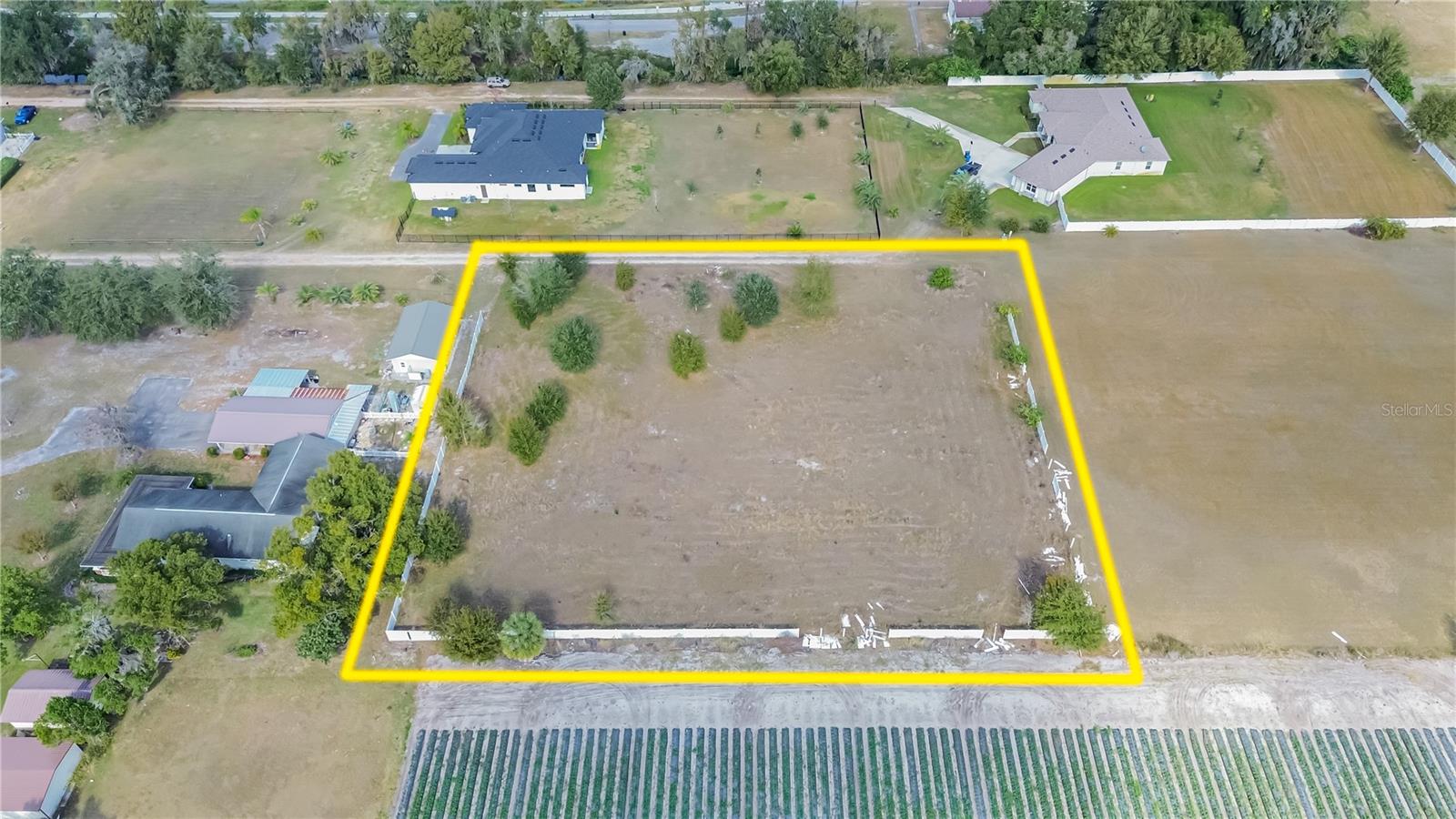 13415 COCOPAH LN, DOVER, FL