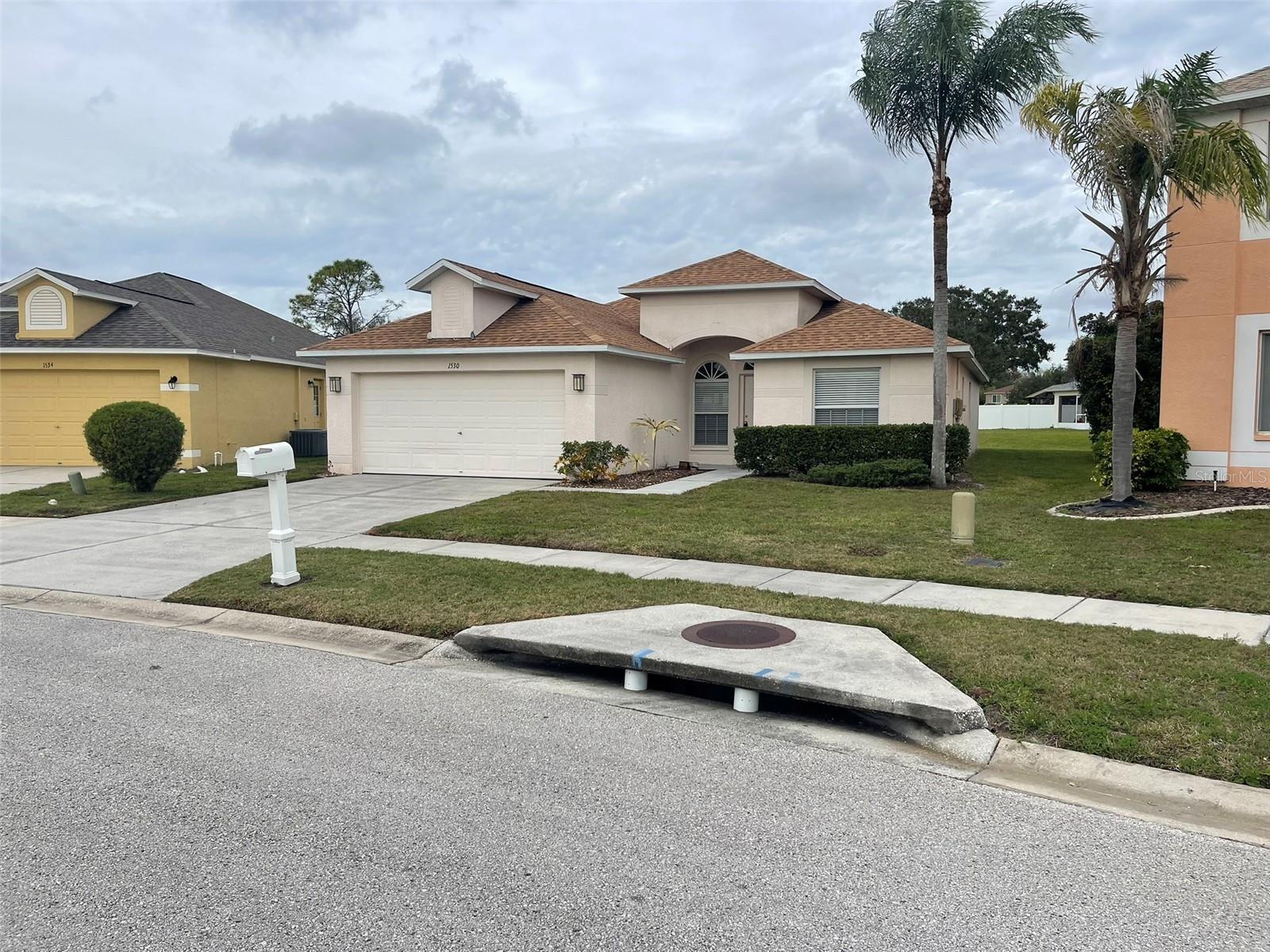 1530 OCEAN REEF RD, WESLEY CHAPEL, FL