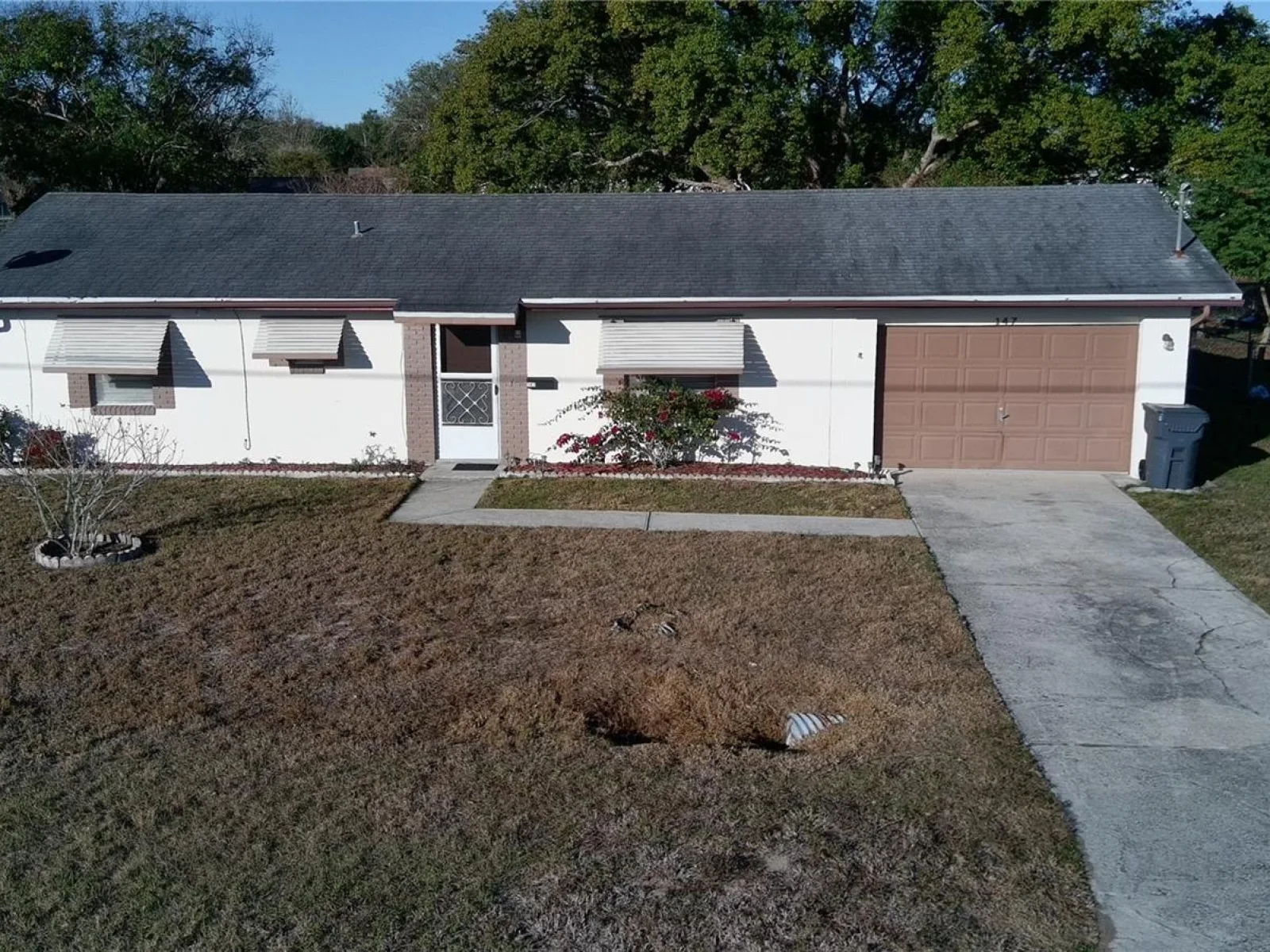 147 EVERGREEN DR, LAKE WALES, FL — photo 2