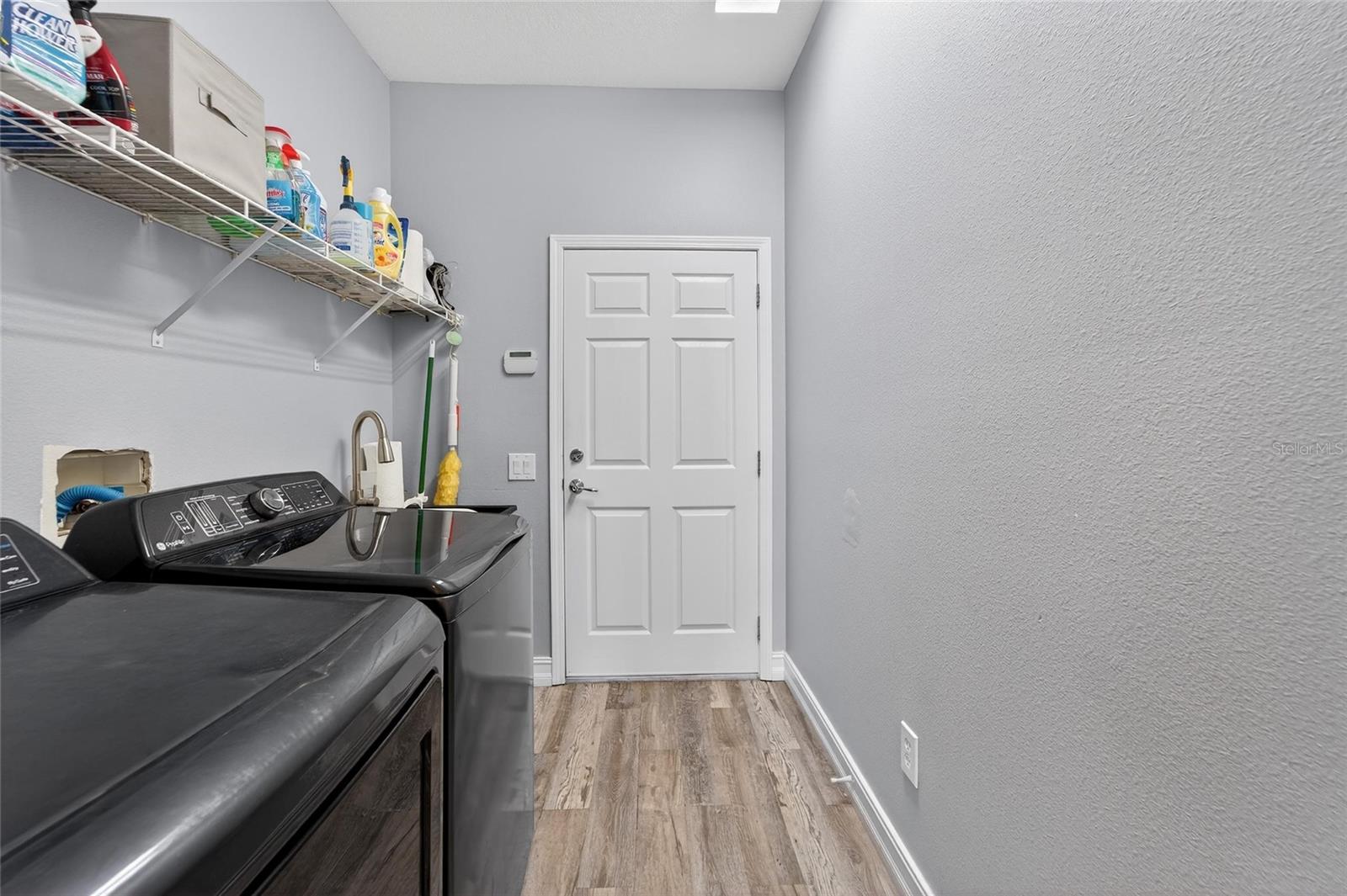 13701 CREST LAKE DR, HUDSON, FL — photo 32