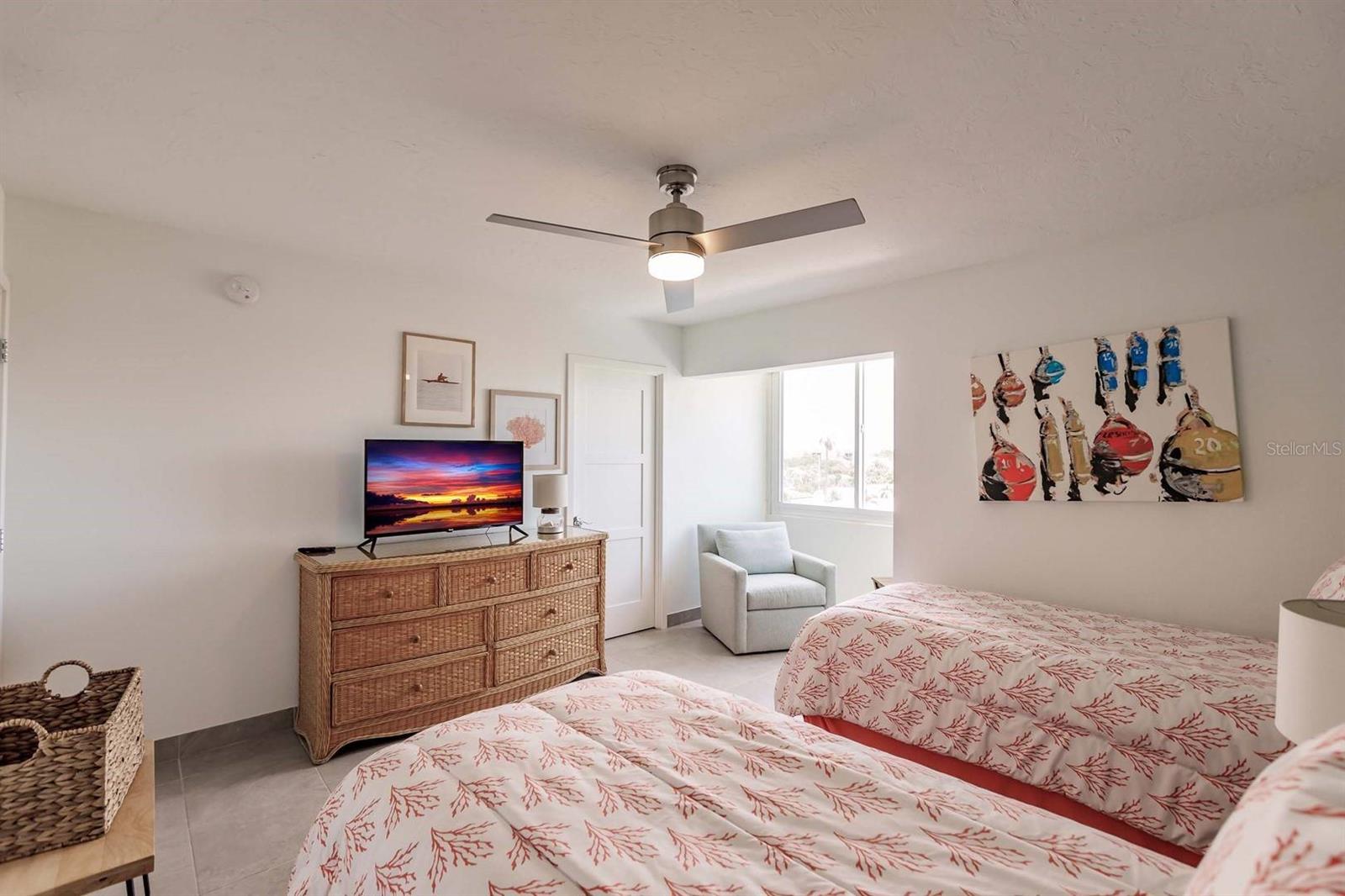 1125 W PEPPERTREE DR #407, SARASOTA, FL — photo 15