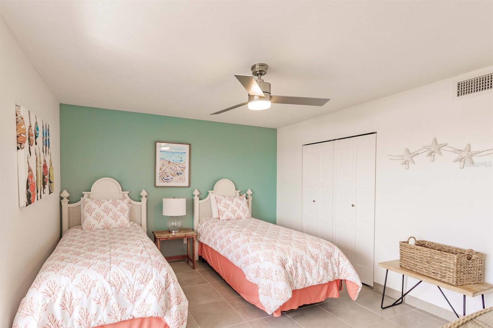 1125 W PEPPERTREE DR #407, SARASOTA, FL — photo 16