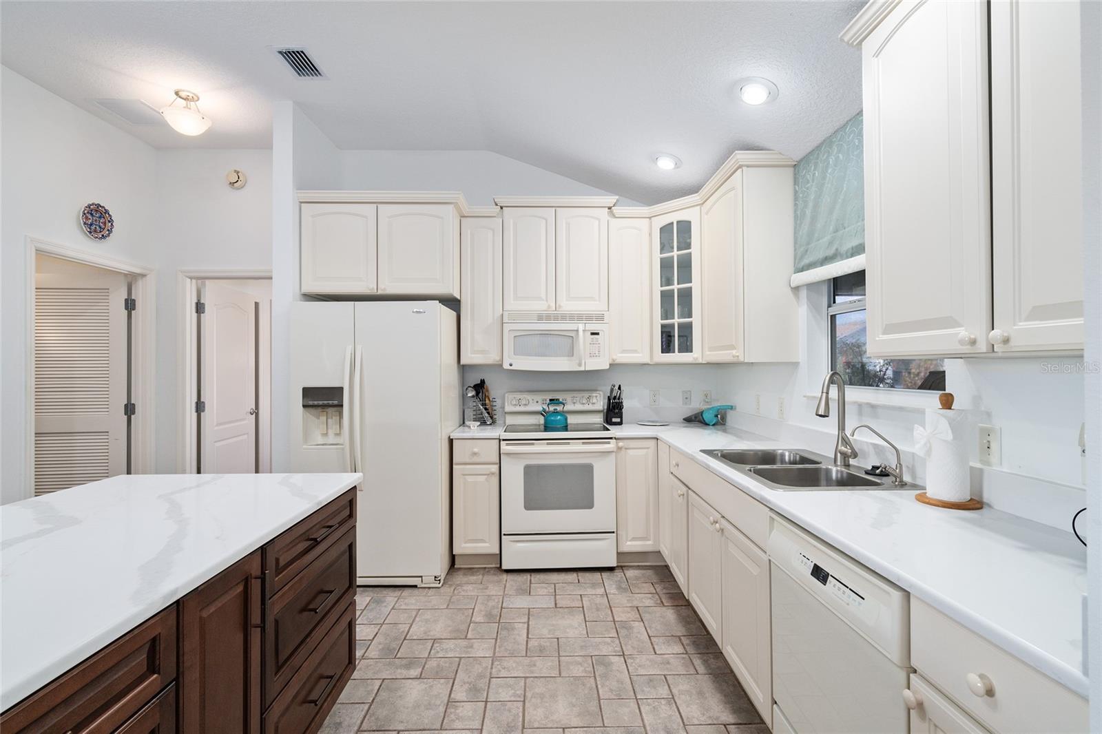 3073 RIVERDALE RD, THE VILLAGES, FL — photo 9