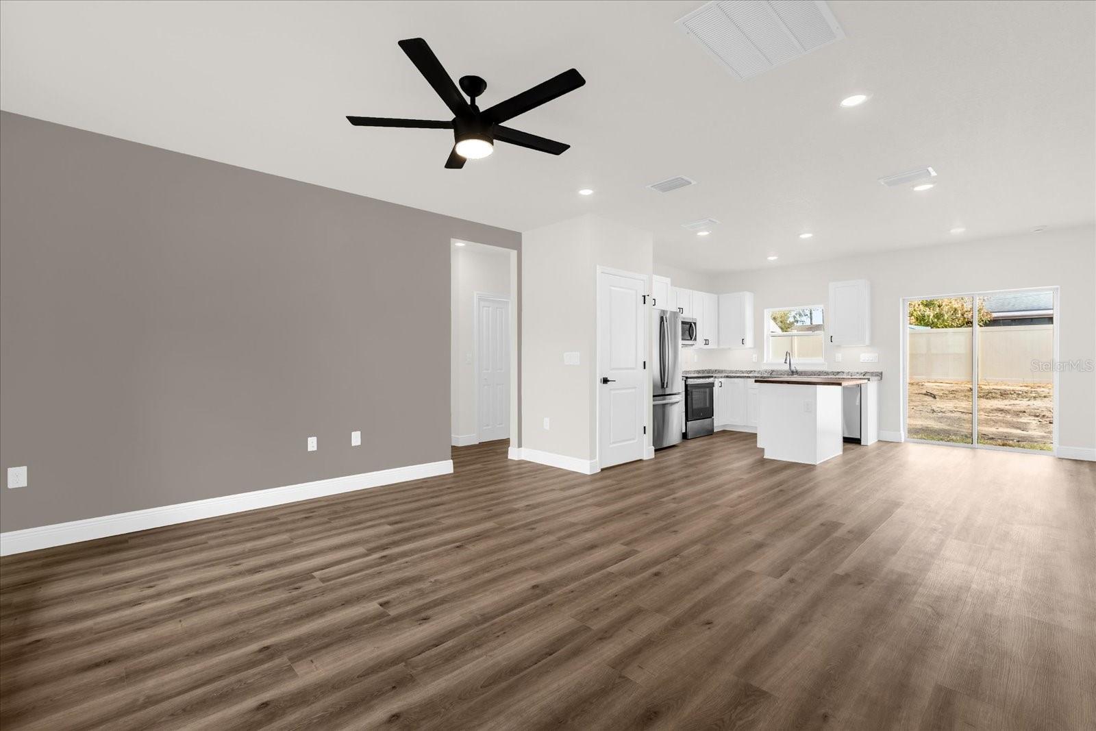12345 SE 99TH AVE, BELLEVIEW, FL — photo 8
