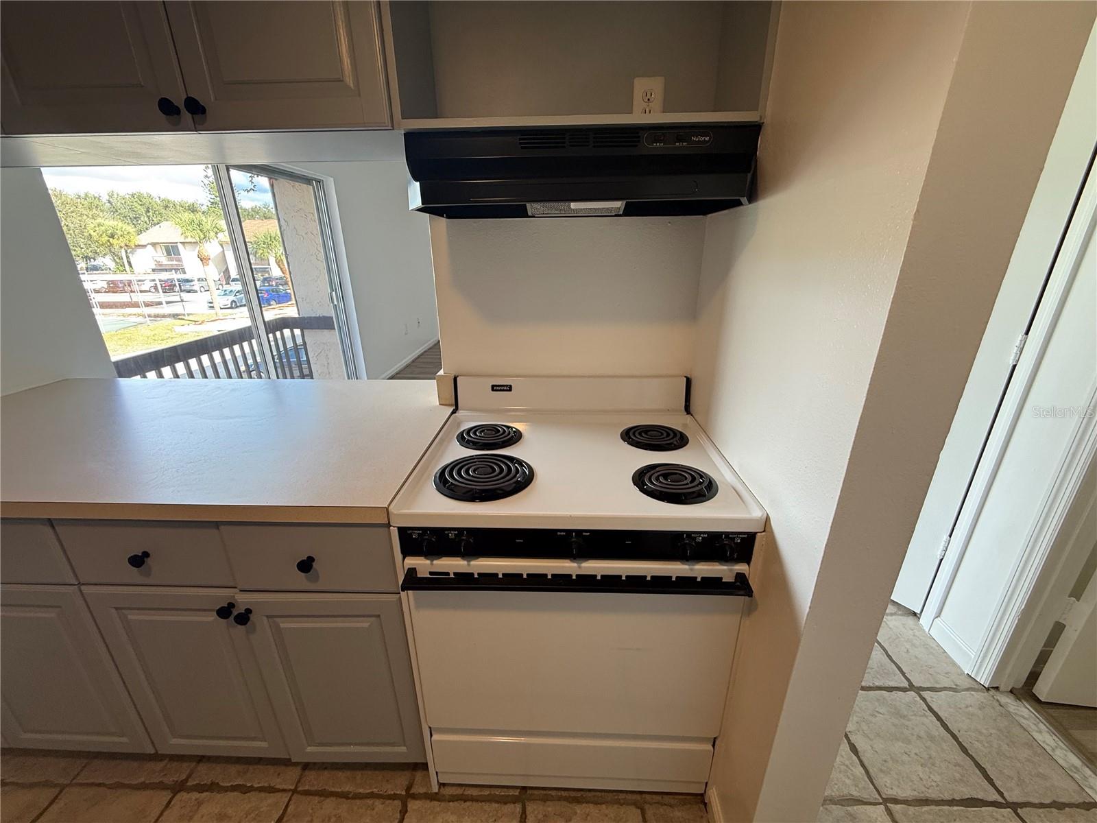 2636 HIDDEN LAKE DR N #H, SARASOTA, FL — photo 3