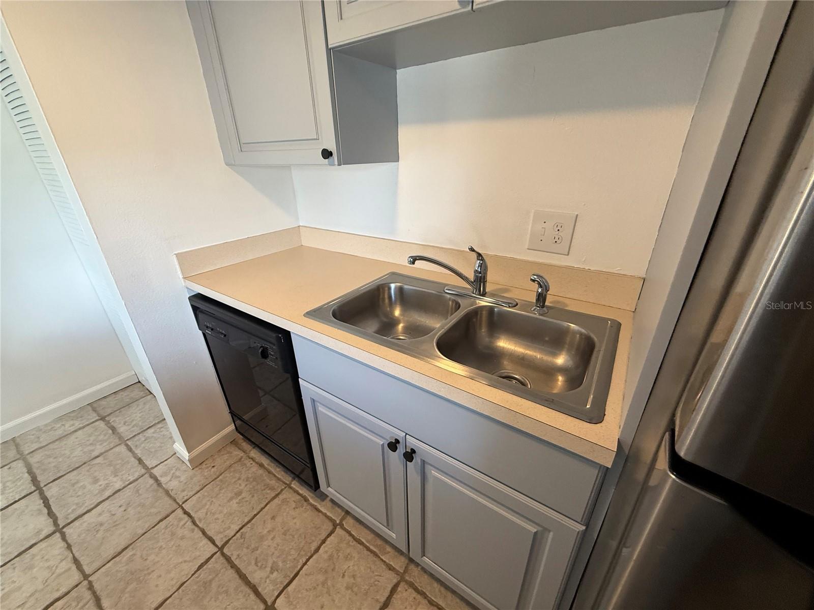 2636 HIDDEN LAKE DR N #H, SARASOTA, FL — photo 5