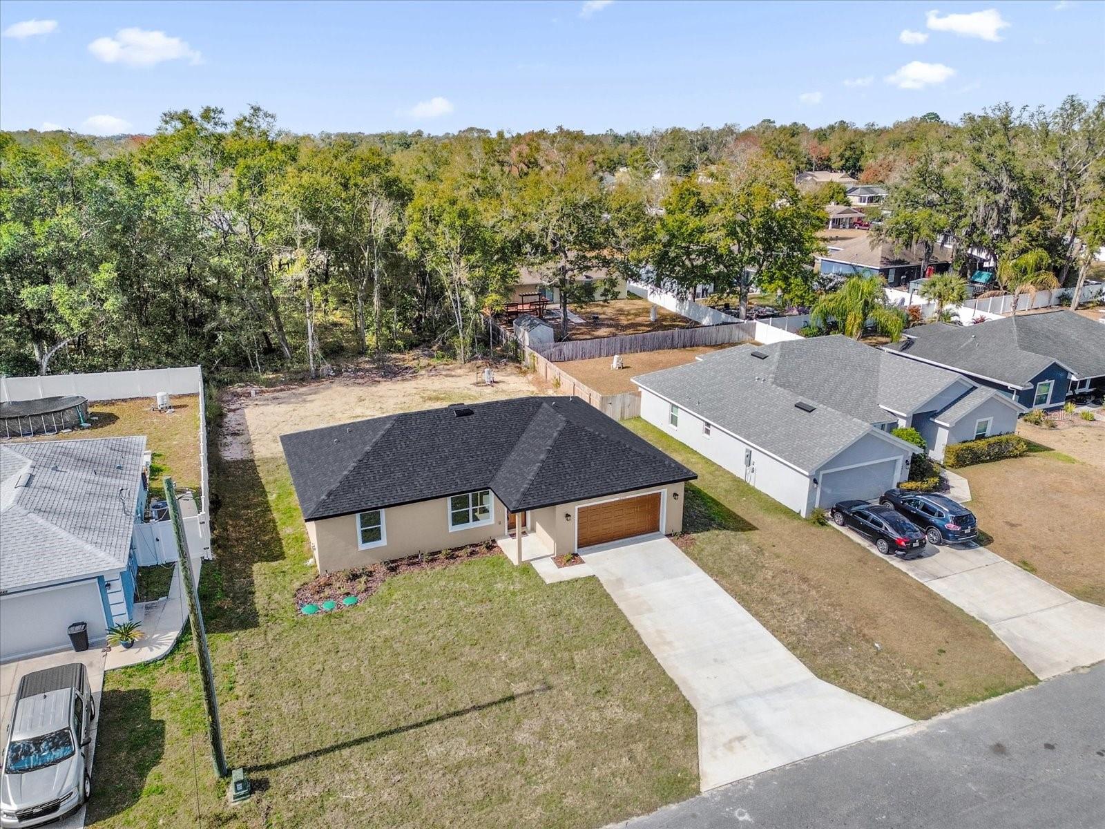 16440 SE 87TH CT, SUMMERFIELD, FL — photo 8