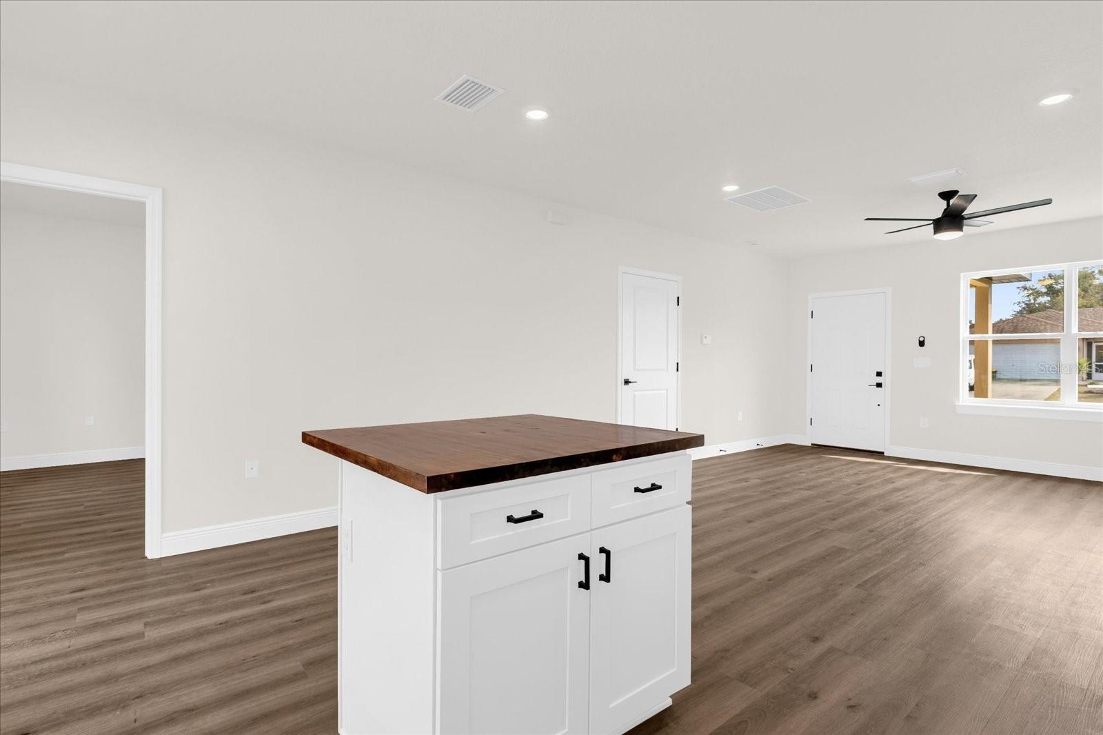 16440 SE 87TH CT, SUMMERFIELD, FL — photo 13