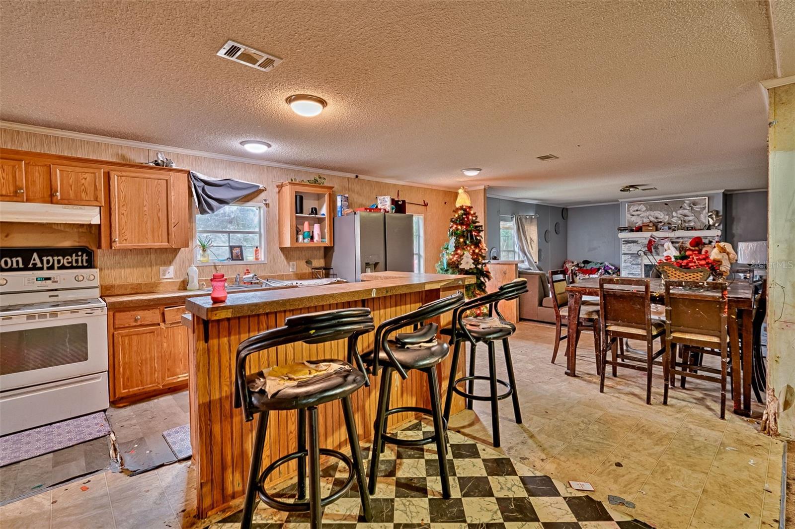 134 SE POWELL PL, LAKE CITY, FL — photo 2
