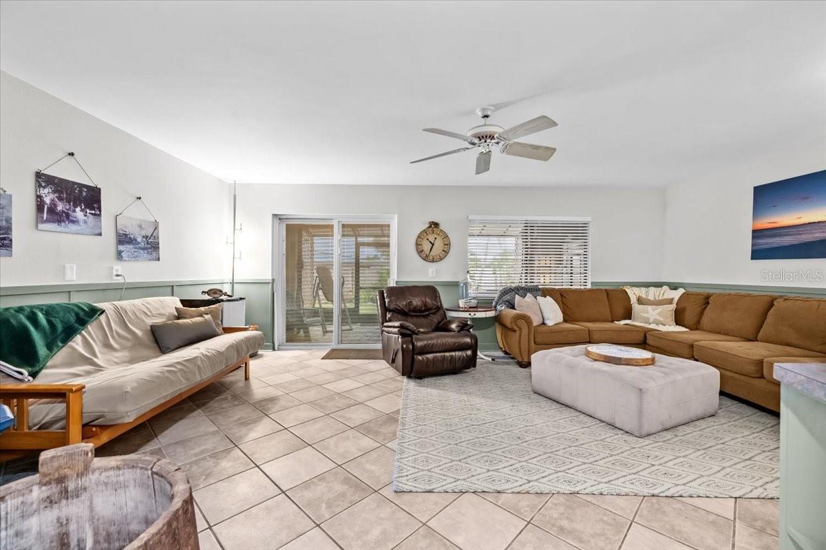 2392 HANOVER DR, DUNEDIN, FL — photo 10