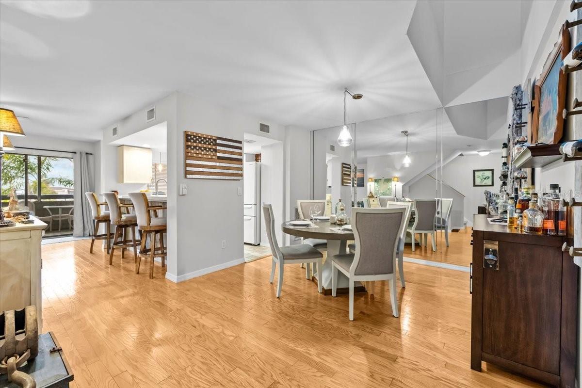 2392 HANOVER DR, DUNEDIN, FL — photo 11