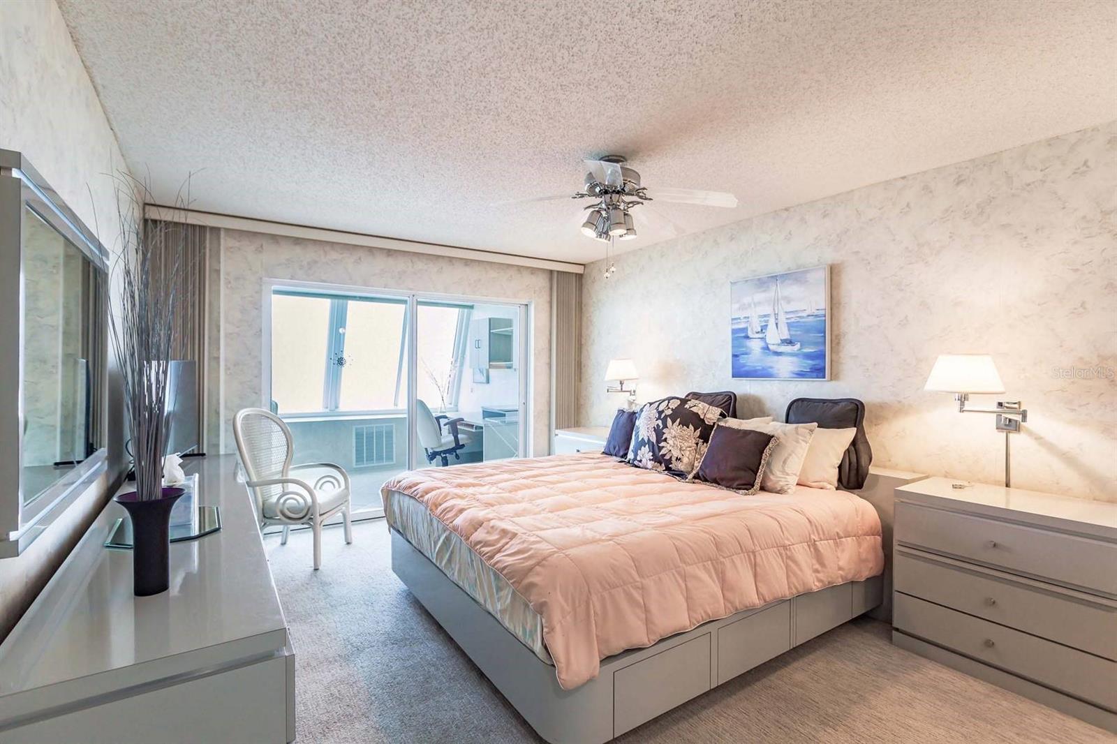 1055 W PEPPERTREE DR #802AA, SARASOTA, FL — photo 20