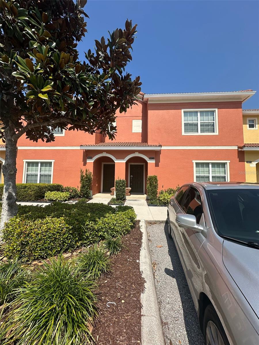8973 CAT PALM RD, KISSIMMEE, FL