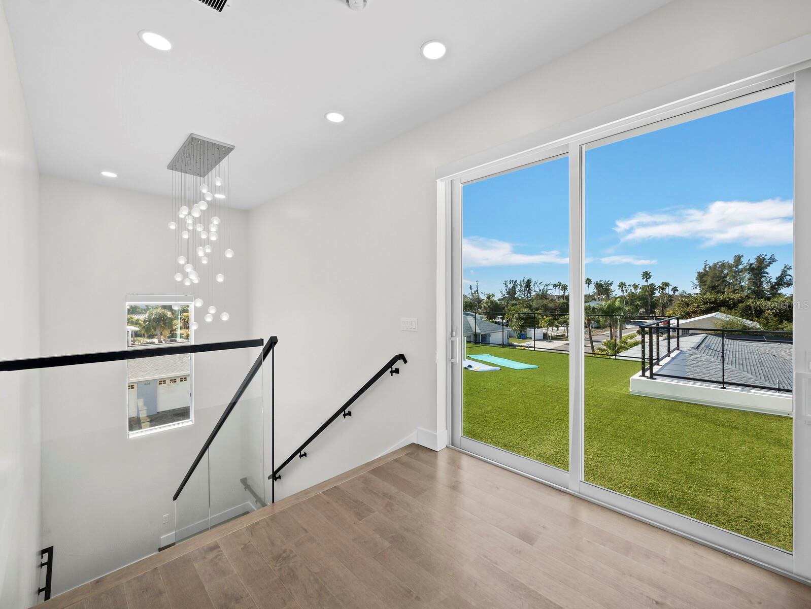 635 JUNGLE QUEEN WAY, LONGBOAT KEY, FL — photo 30