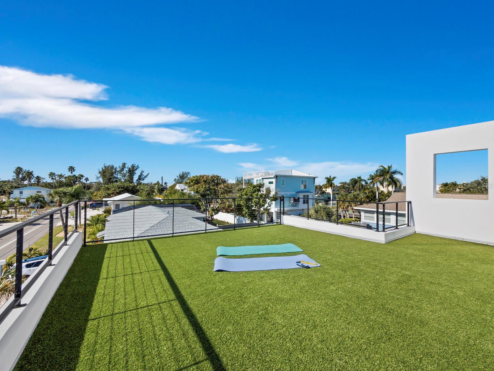 635 JUNGLE QUEEN WAY, LONGBOAT KEY, FL — photo 32
