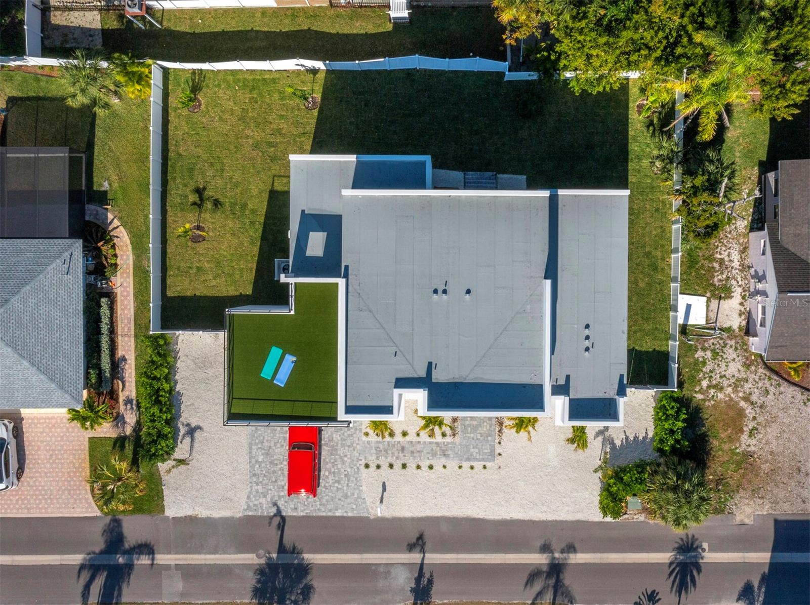 635 JUNGLE QUEEN WAY, LONGBOAT KEY, FL — photo 47
