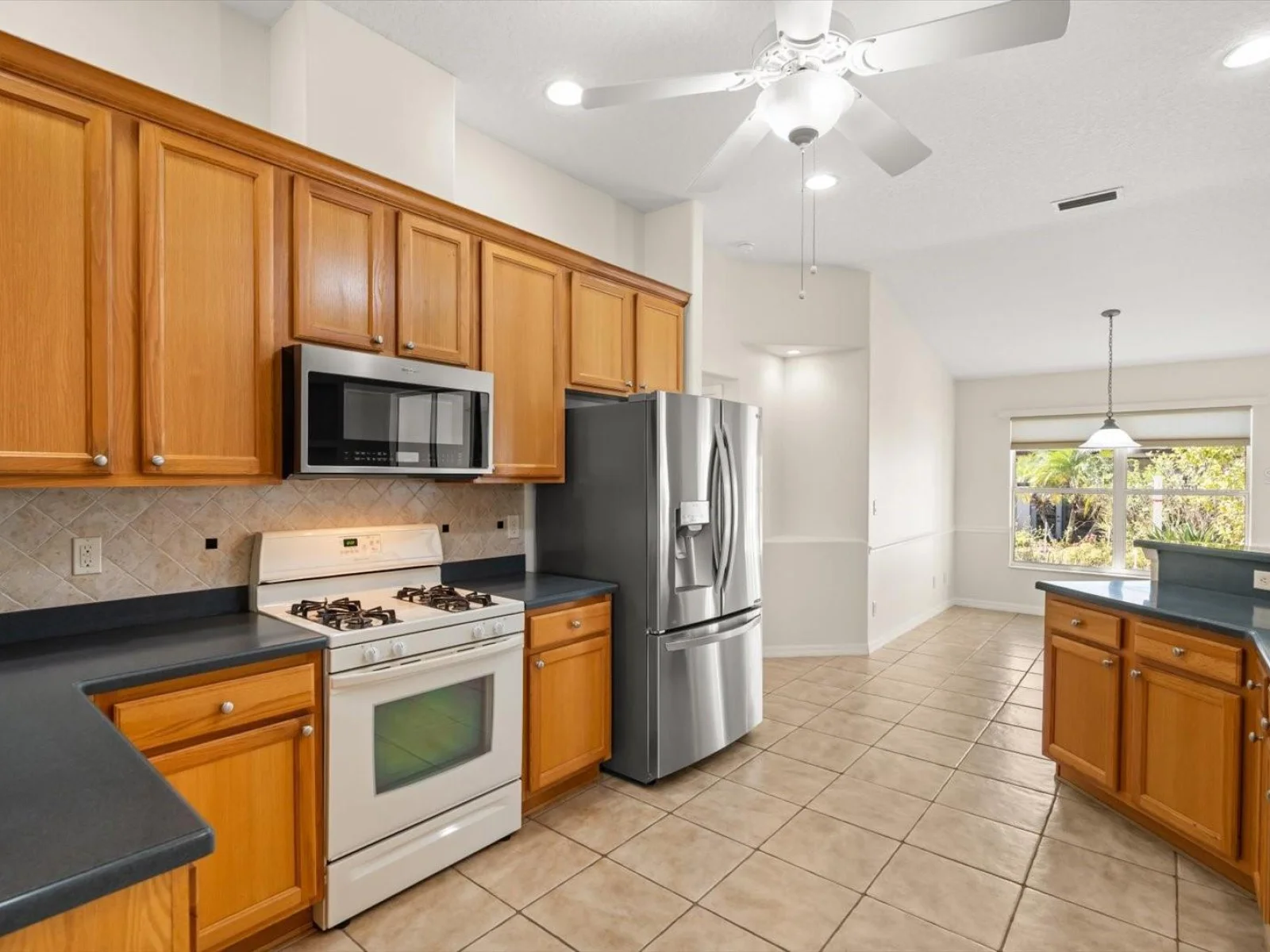 5008 ADRIATIC AVE, TAVARES, FL — photo 14