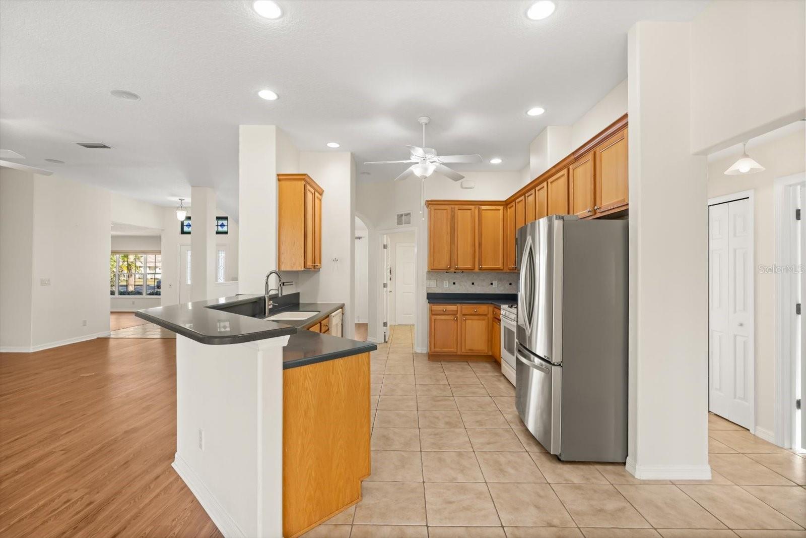 5008 ADRIATIC AVE, TAVARES, FL — photo 18