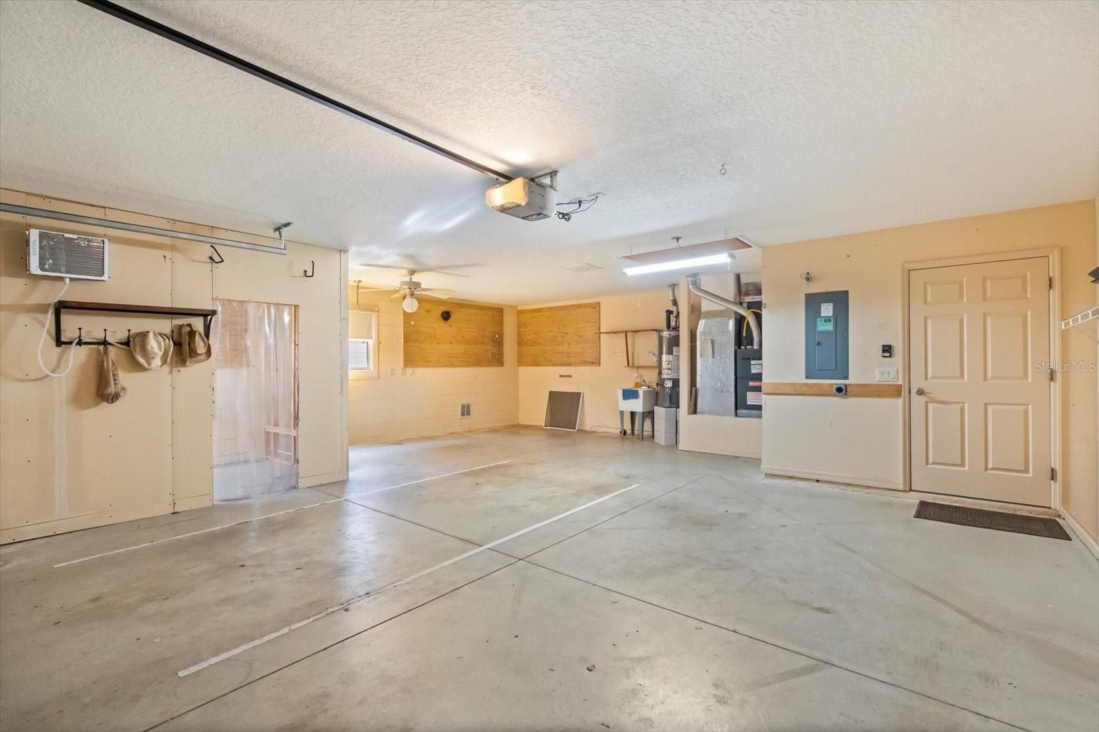 5008 ADRIATIC AVE, TAVARES, FL — photo 56