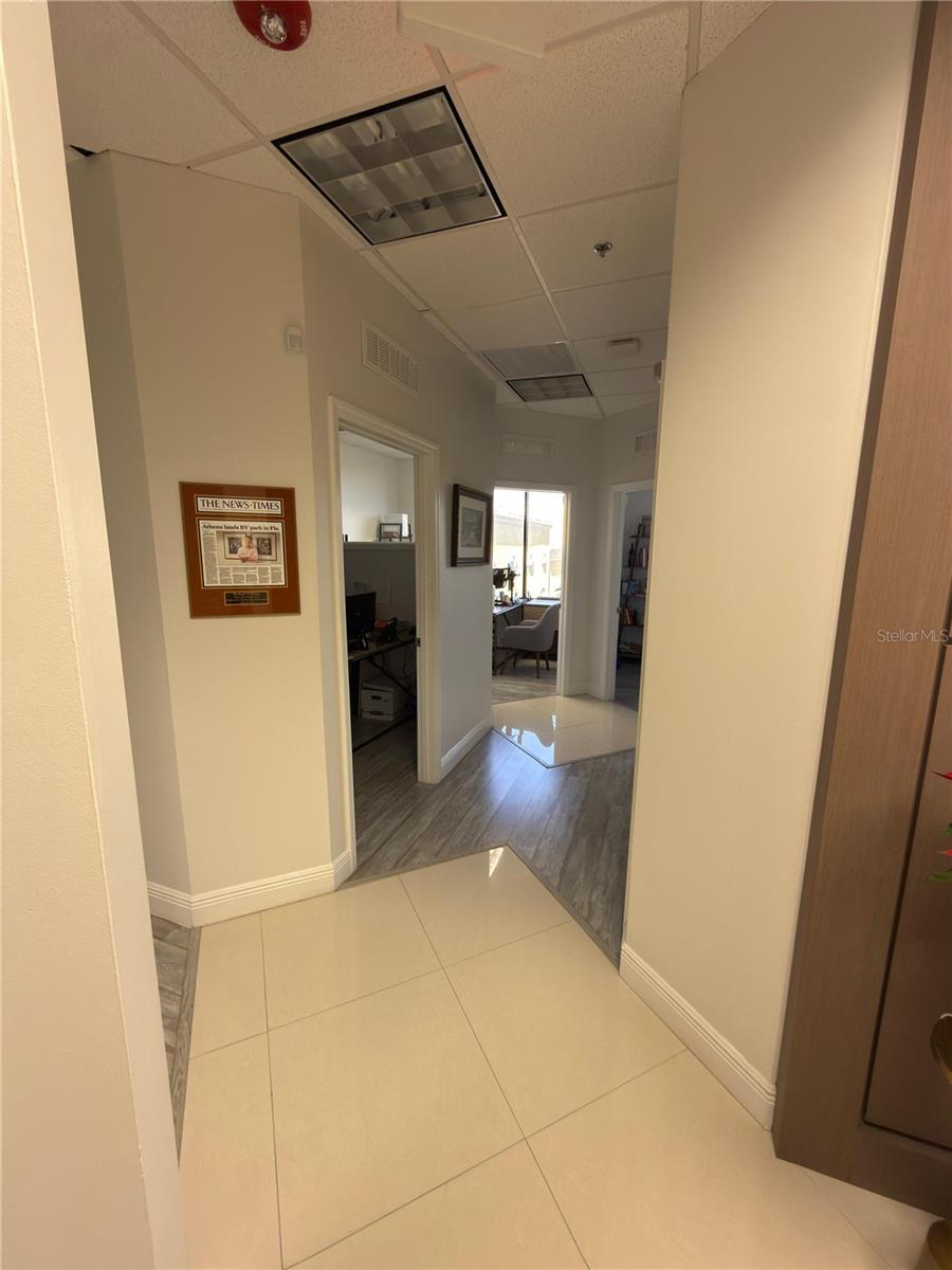 6735 CONROY RD #420, ORLANDO, FL — photo 5