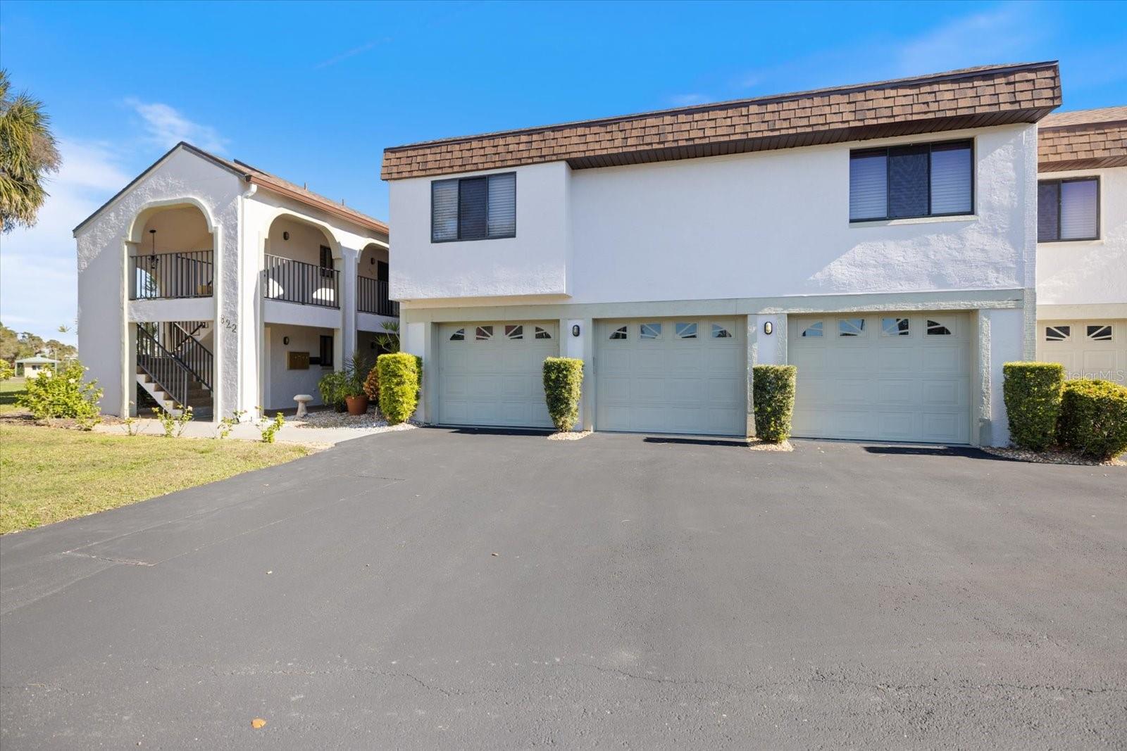 822 CAPRI ISLES BLVD #107, VENICE, FL