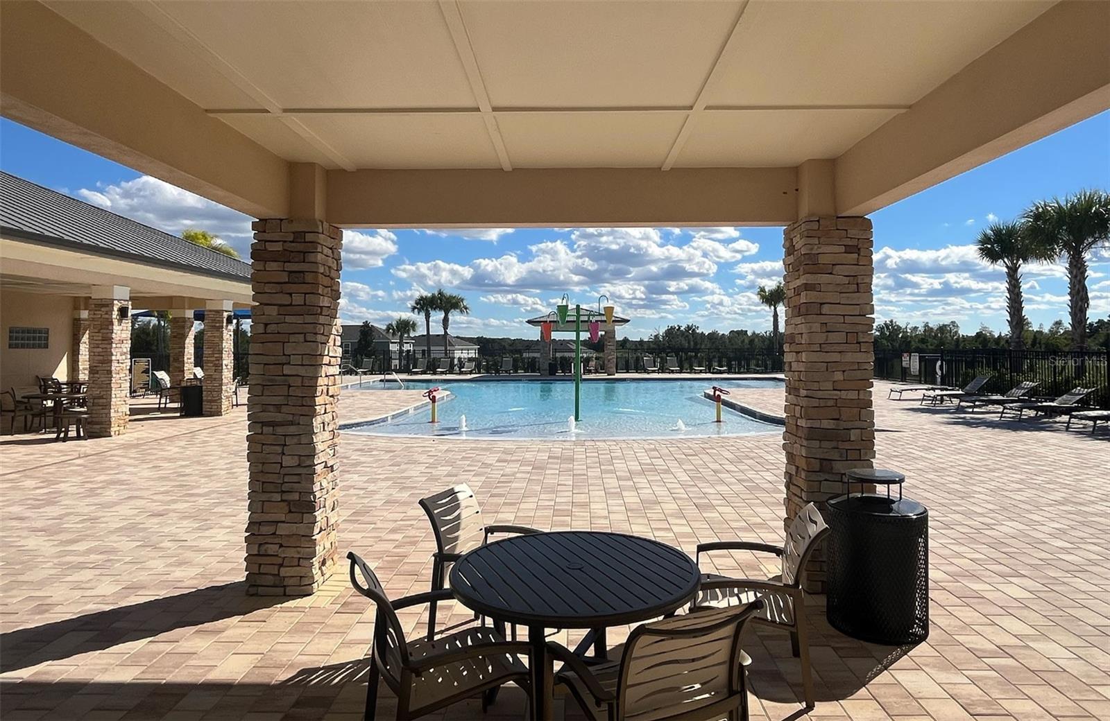 6888 SPANISH IMPERIAL ST, HOWEY IN THE HILLS, FL — photo 11
