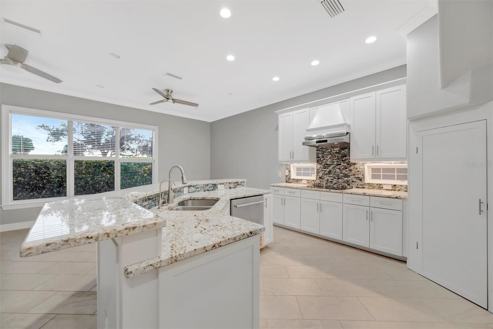 4510 MURCIA BLVD #16, SARASOTA, FL — photo 22