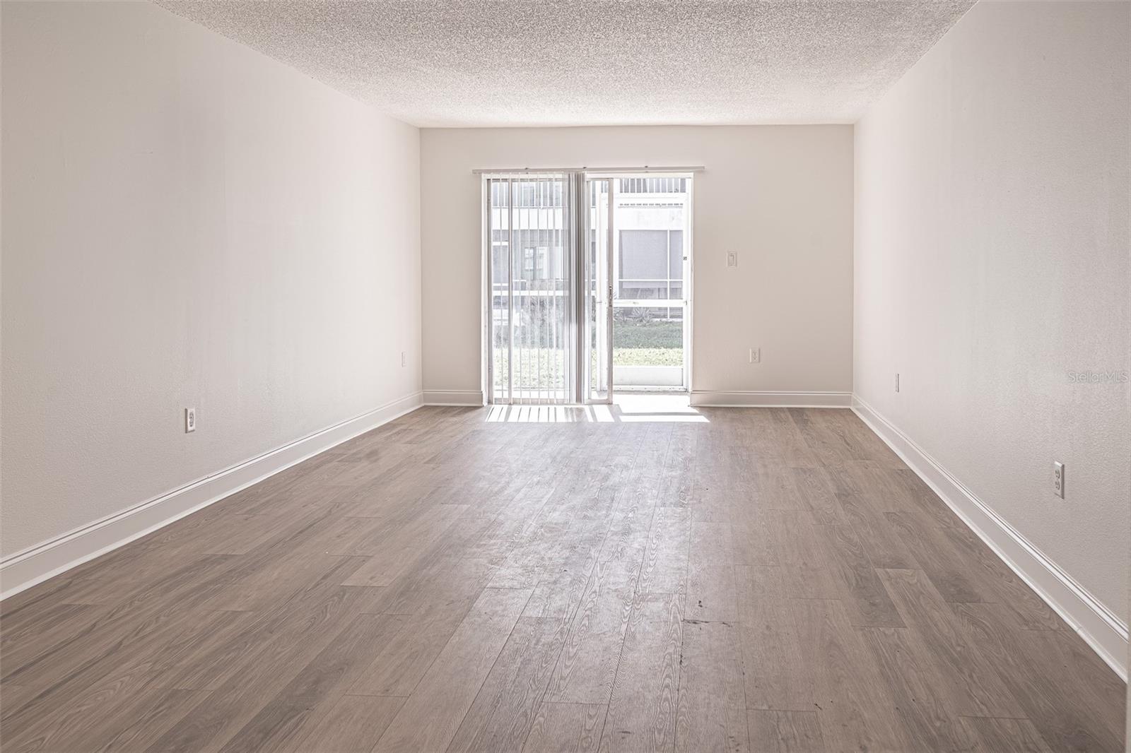 363 S MCMULLEN BOOTH RD #107, CLEARWATER, FL — photo 3