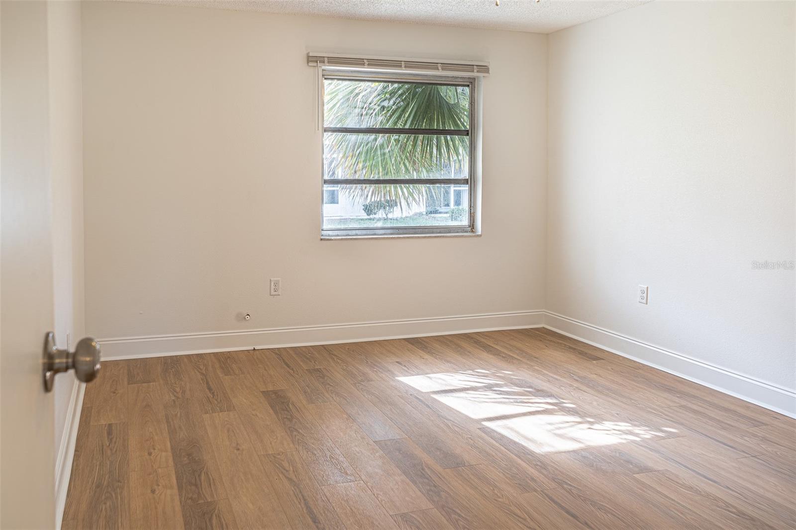 363 S MCMULLEN BOOTH RD #107, CLEARWATER, FL — photo 8